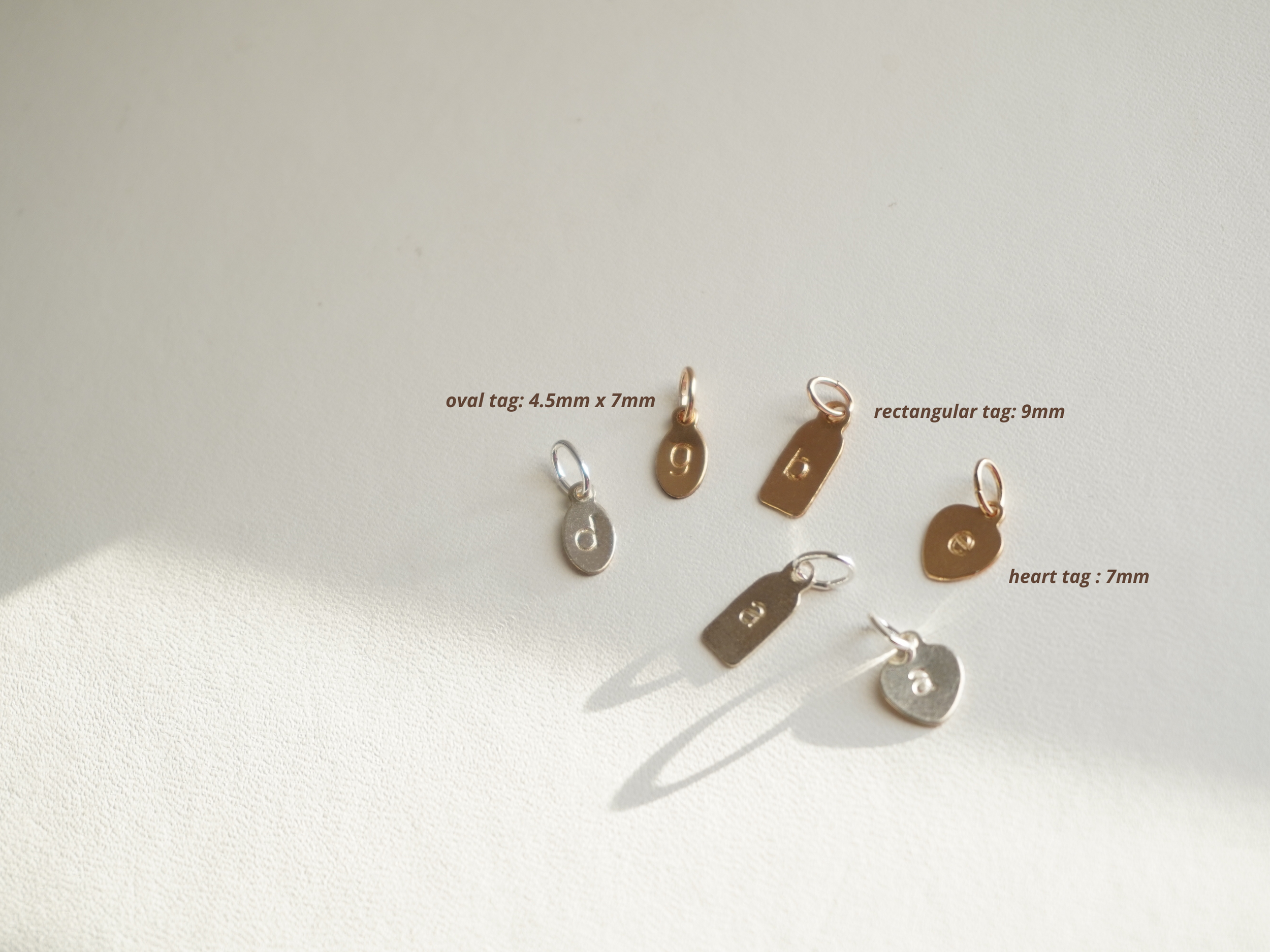 tiny+paperclip+chain+%282700+%C3%97+2025+px%29.png