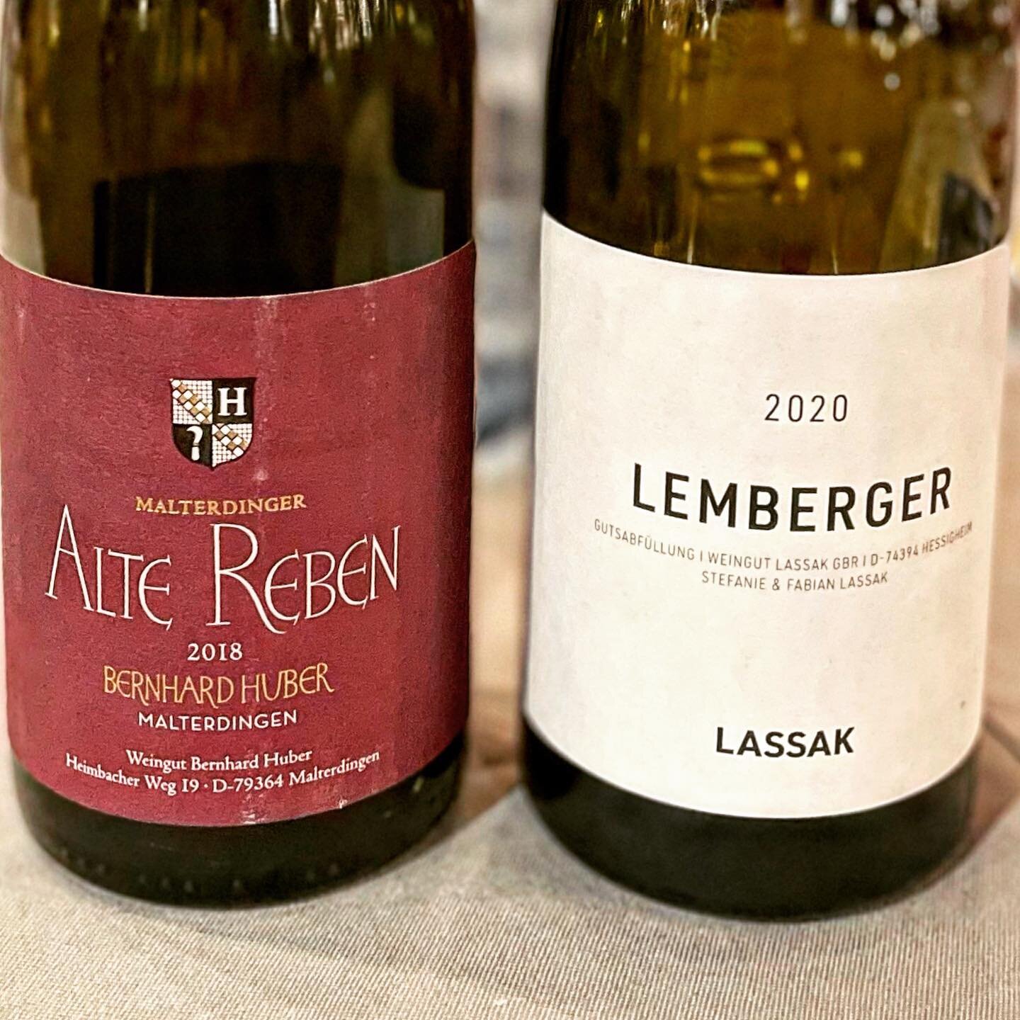 Baden + W&uuml;rttemberg

After several days adrift in wine no-man's land, what a pleasure to find and drink these two beauties of the German south side by side tonight. Sp&auml;tburgunder of expansive warmth, suppleness, and engaging complexity juxt