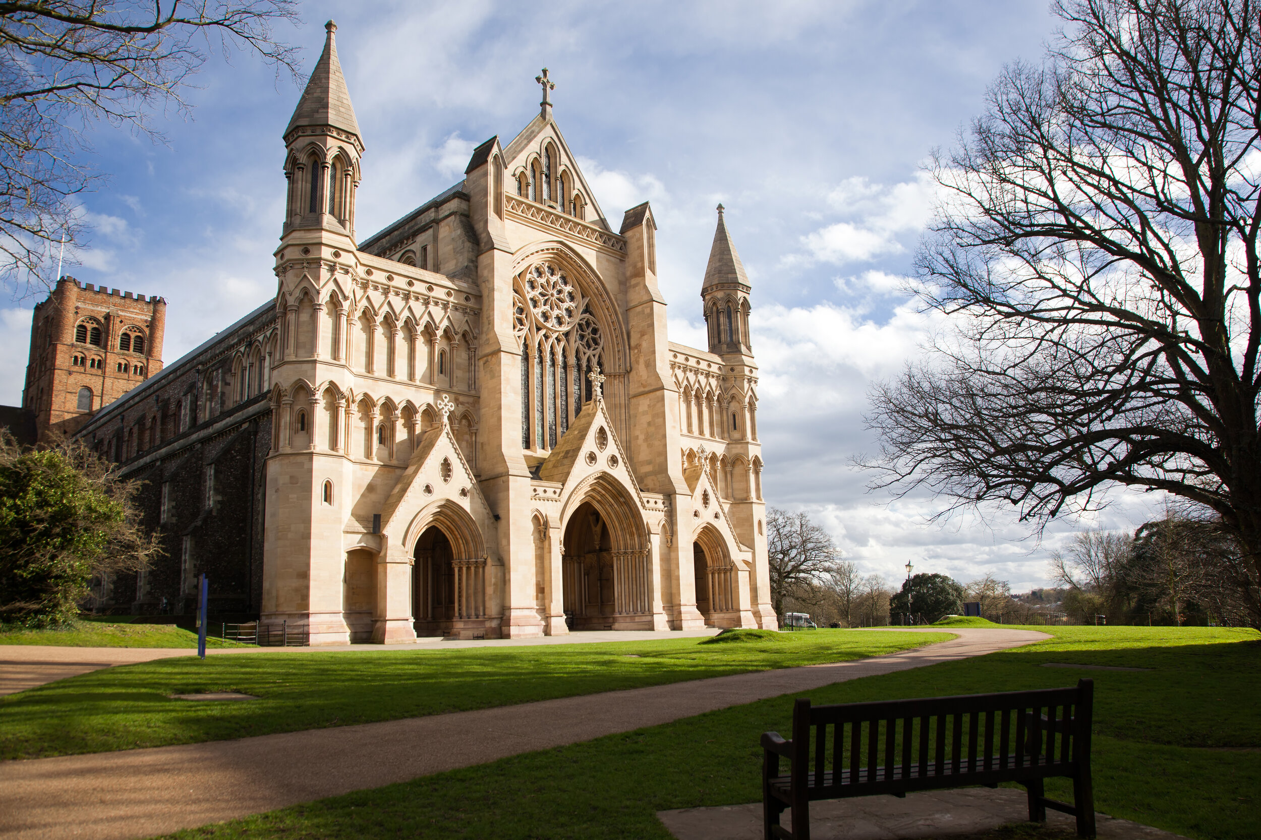 Located in the historical city of St.Albans