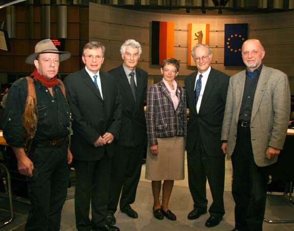  The 2005 winners included artist Gunter Demnig (left), whose brass stumbling stones commemorating deported Jews have since become famous throughout Germany. 