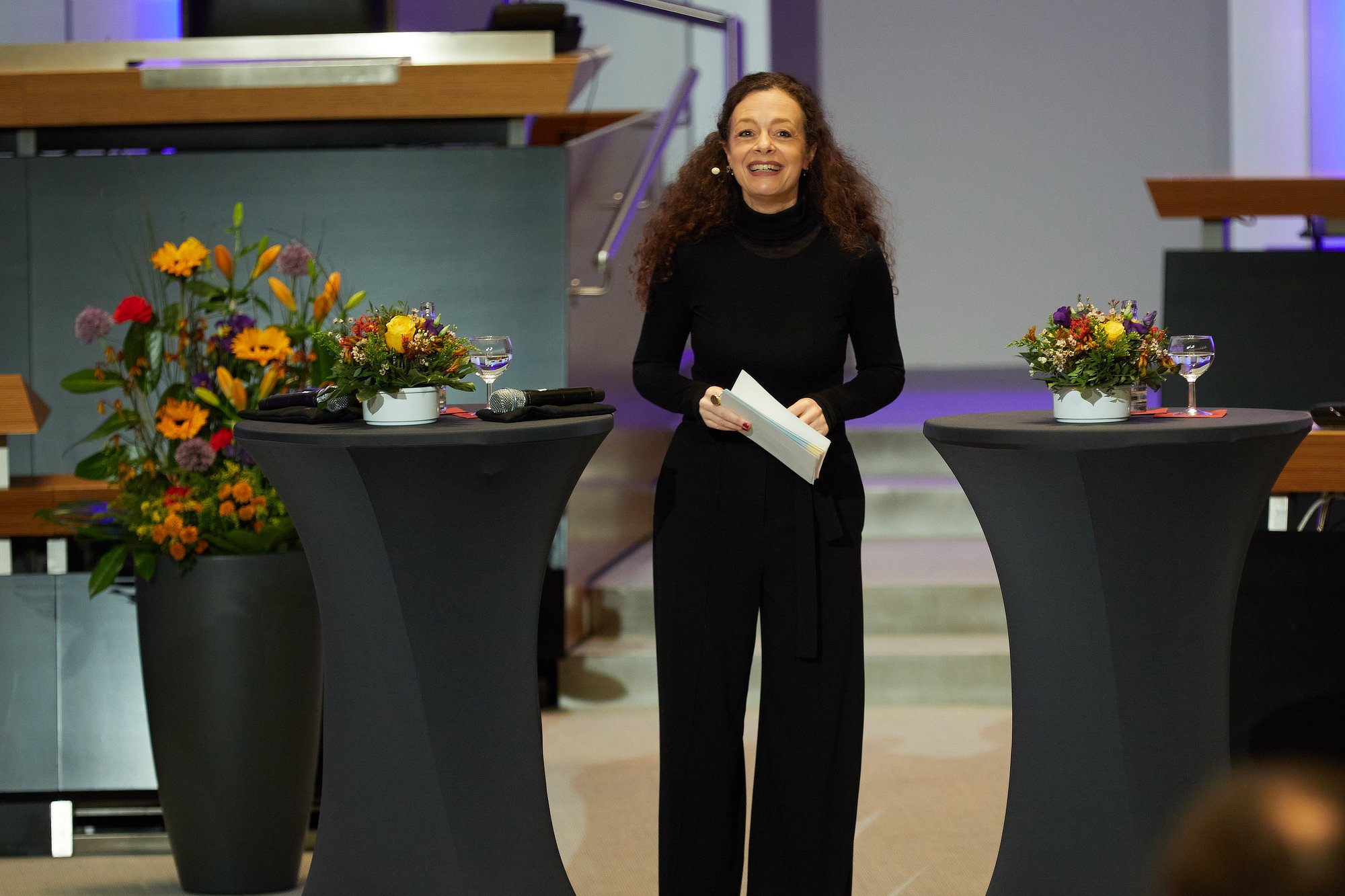 Host Shelly Kupferberg