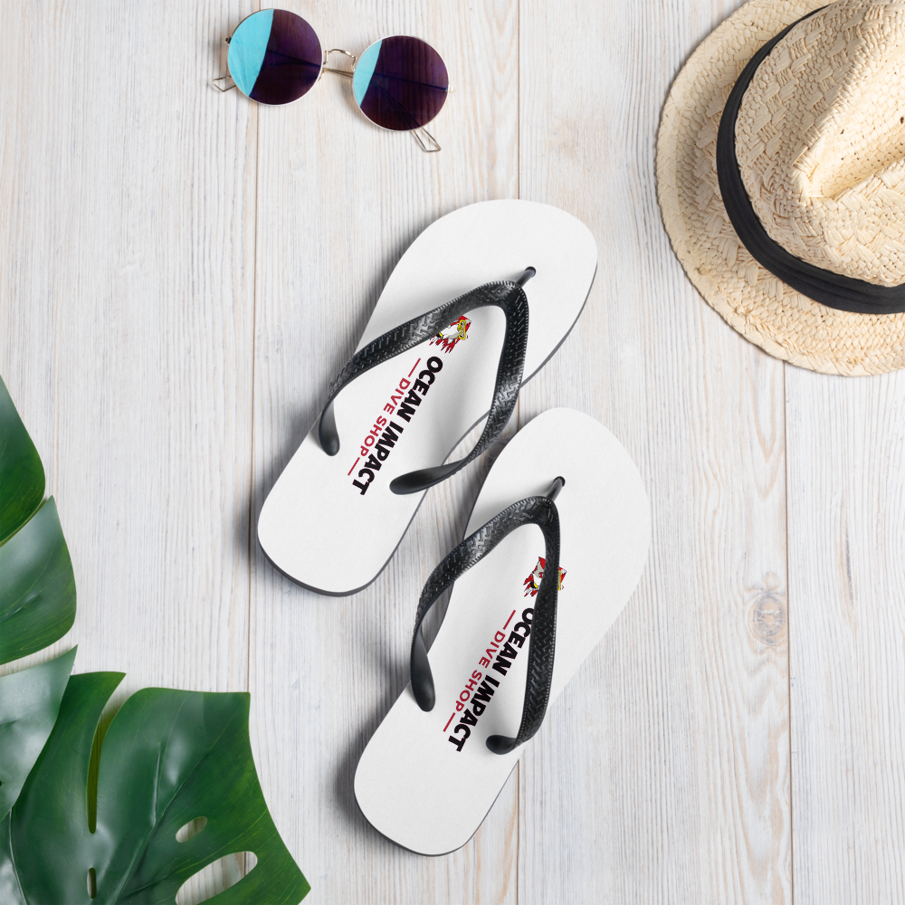 OceanImpact-HLogo-(1)_mockup_Lifestyle-1_Lifestyle_White.png
