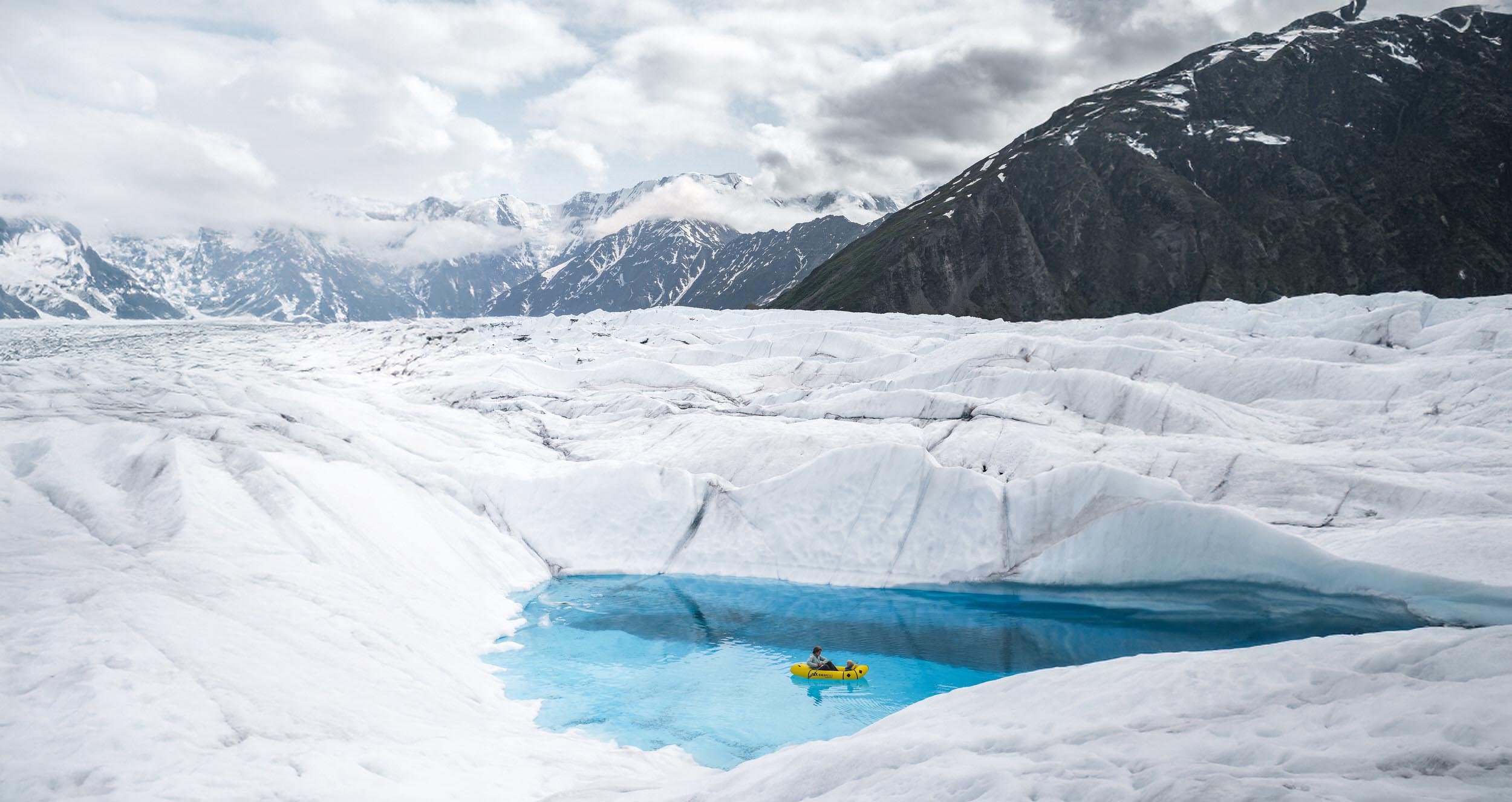 Looking for the Perfect Photoshoot Location in Alaska? Here’s Everything You Need to Know.