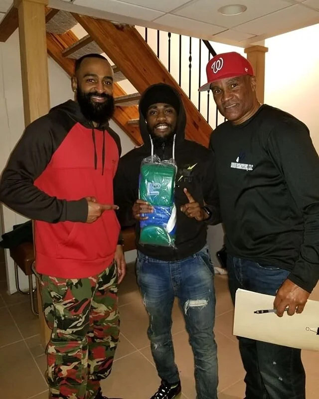 Here with @__sadonn he fights on March 28th At Marrick Center in Washigton, DC and his coach @gymstrong_fte 
#leonardpromotions #boxing #boxingnews #putneypromotions