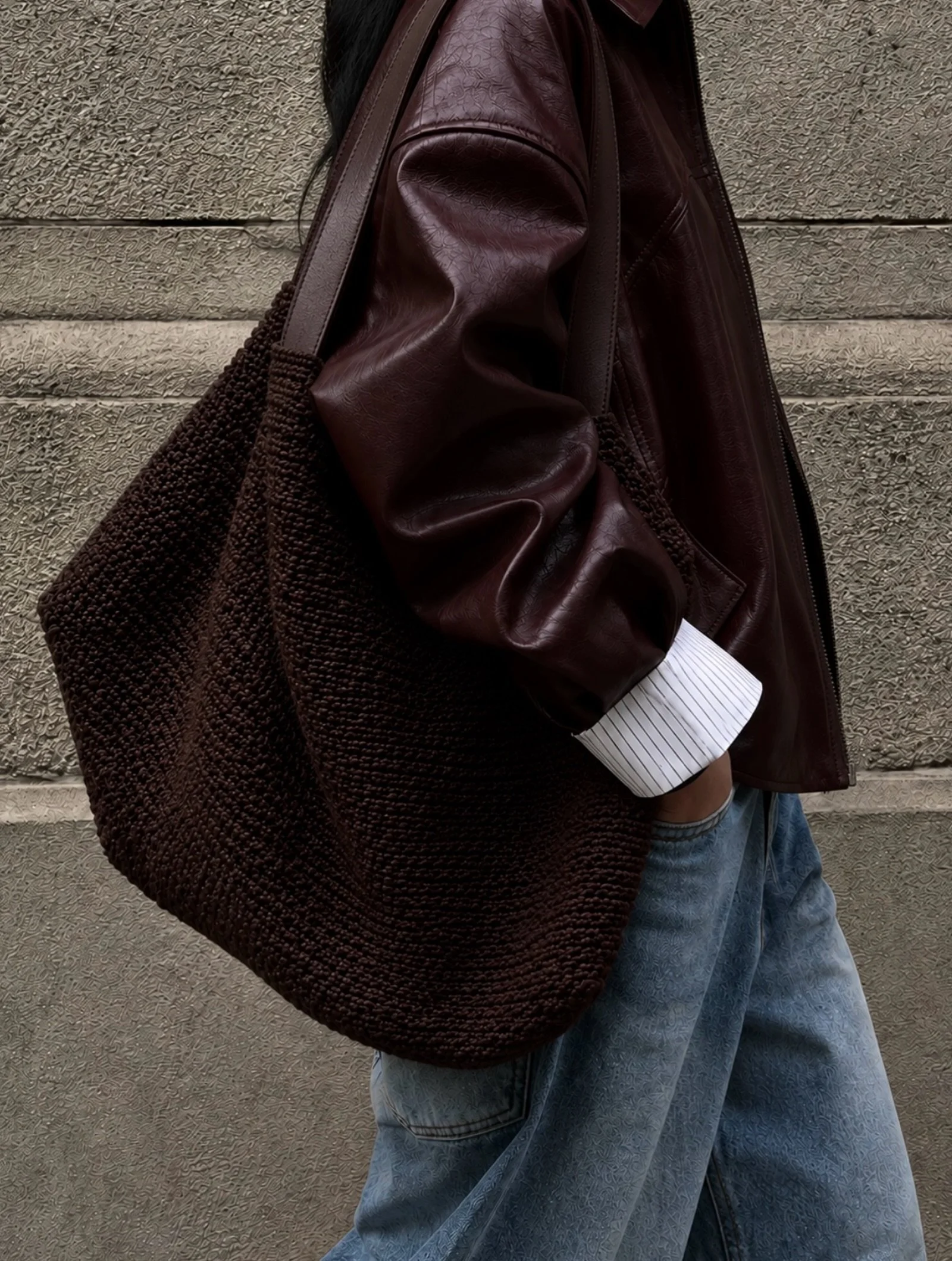 Texture. Tension. Intention.

🖤

#fashioncreative #fashiondesign #sydneyfashion #fashionfounder #quietluxury