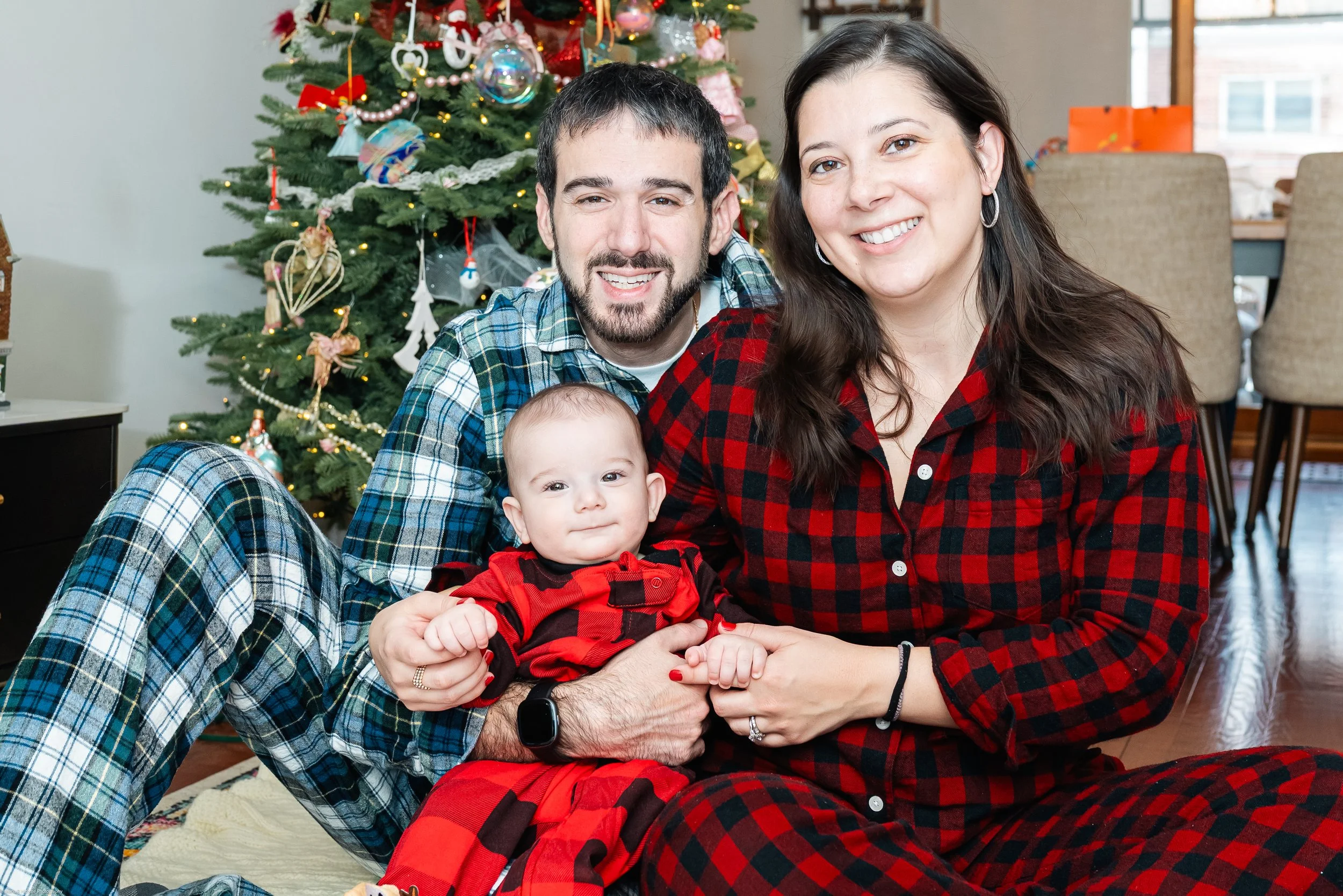 What to Wear for Holiday Family Photos