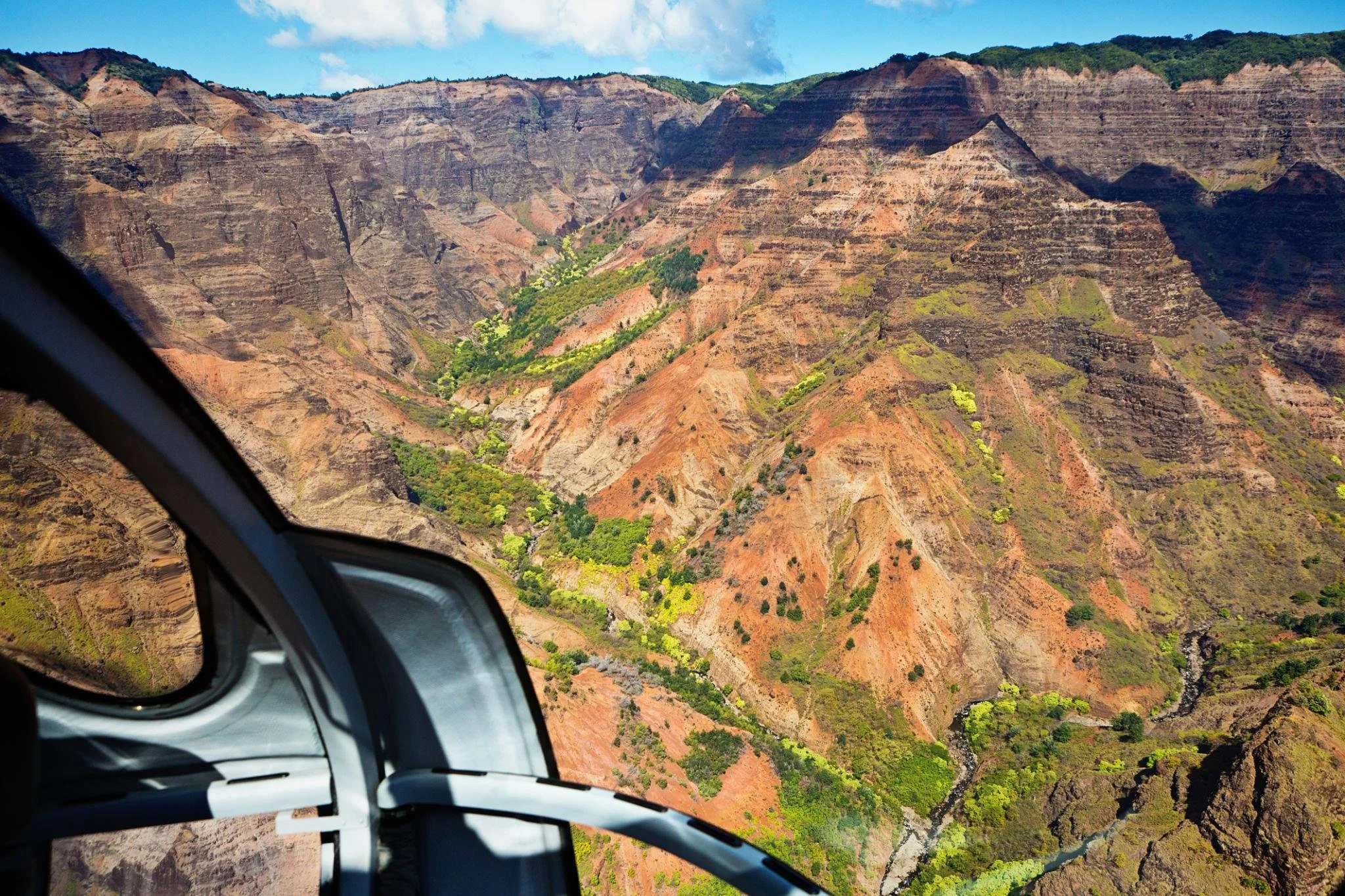 Kauai Helicopter Tours in June: Why Early Summer Is the Best Time to Experience Hawaii's Garden Isle