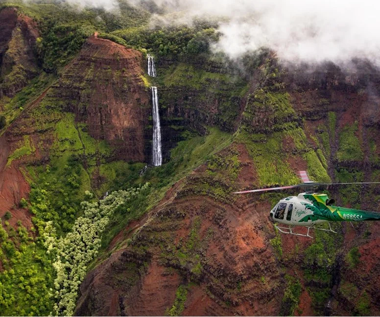 Kauai Helicopter Tours 2026: Budget vs. Private Exclusive — Which Flight Is Right for You?