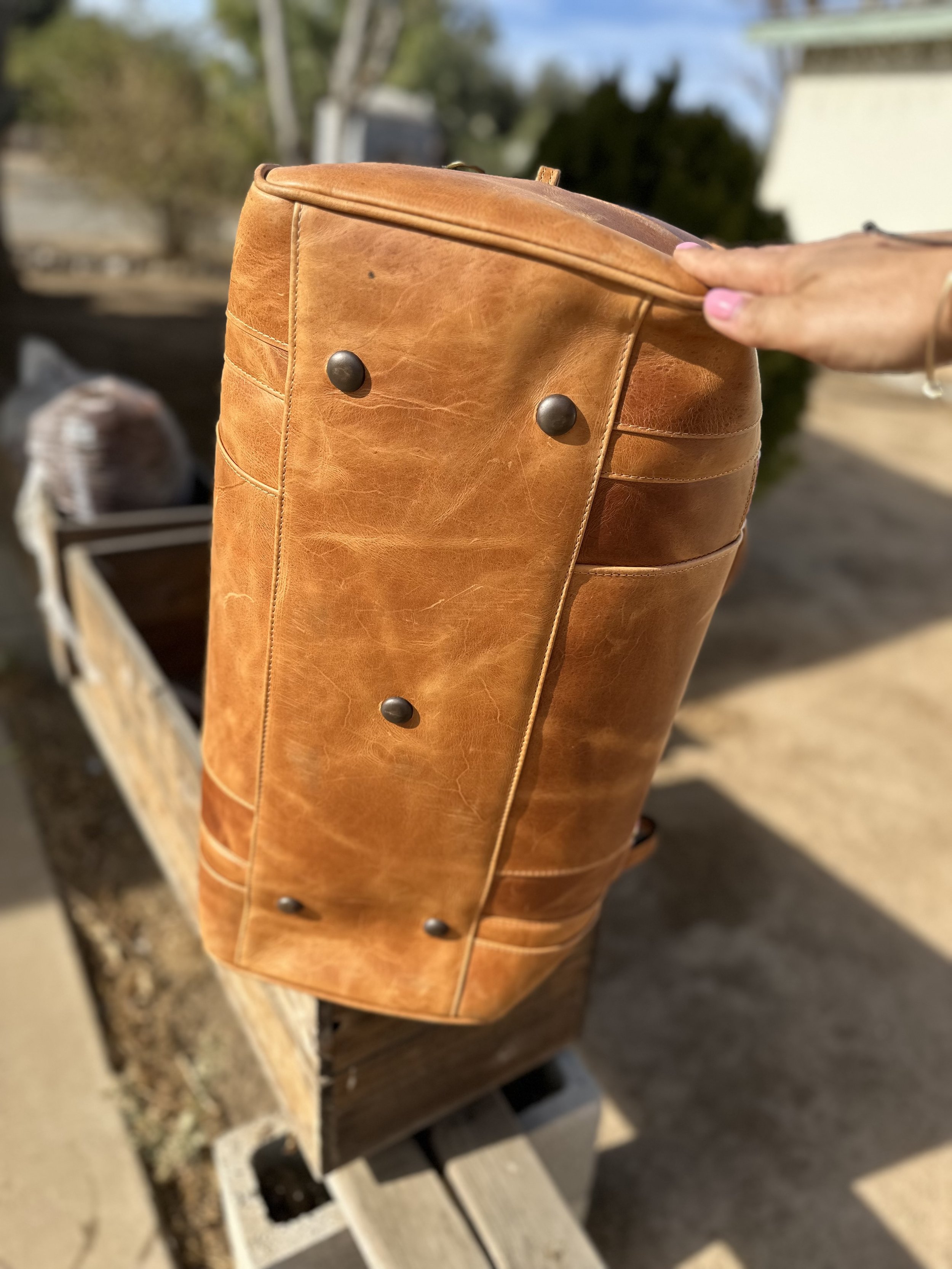 BagMaletín_CamelToeBrown_Bottom.jpg