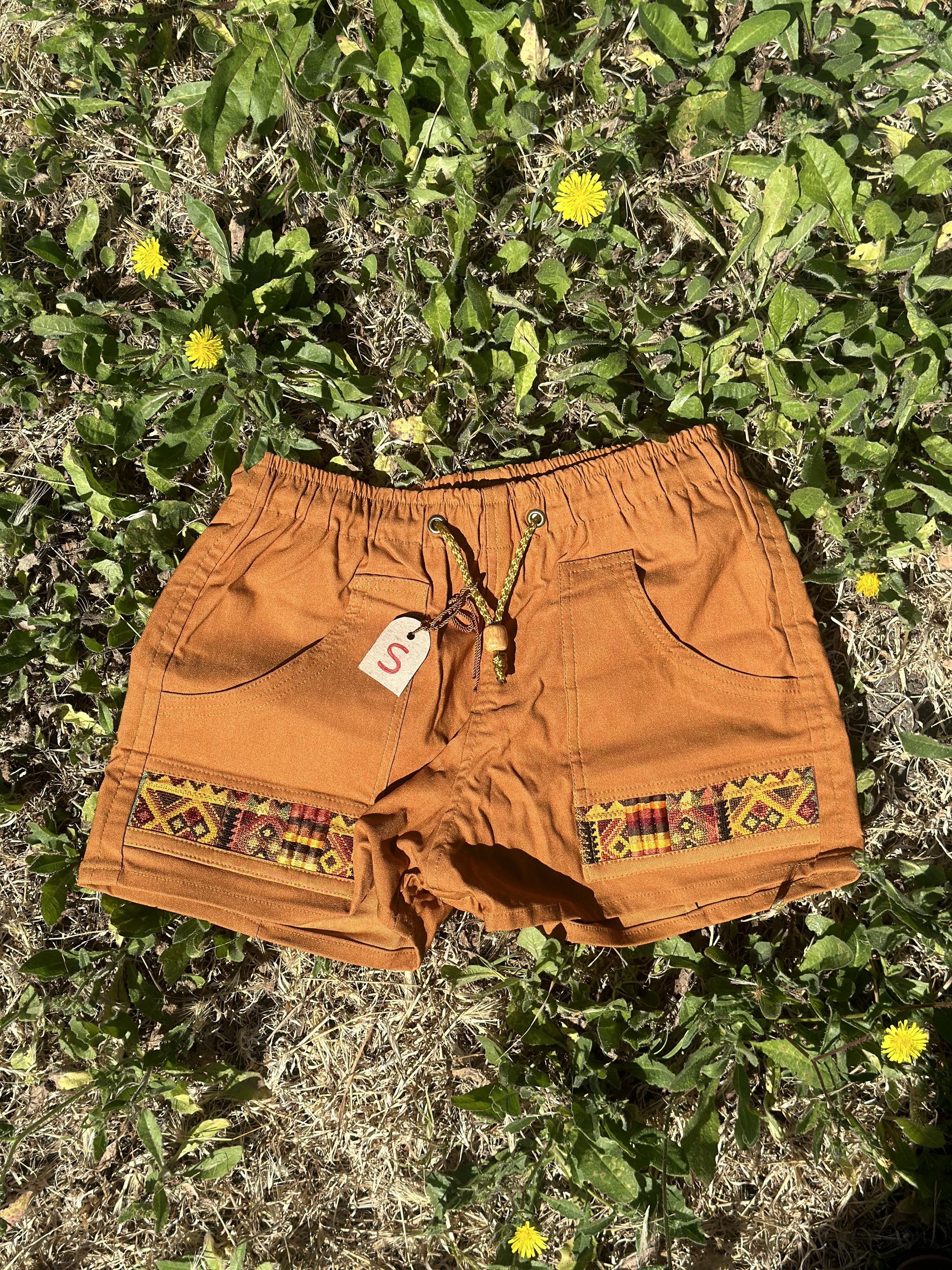 Shorts_GoldSol_S_Front.jpg