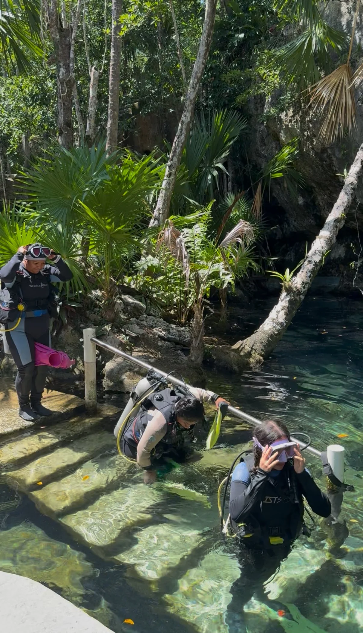 SCUBA - Cenote - Adv.jpeg