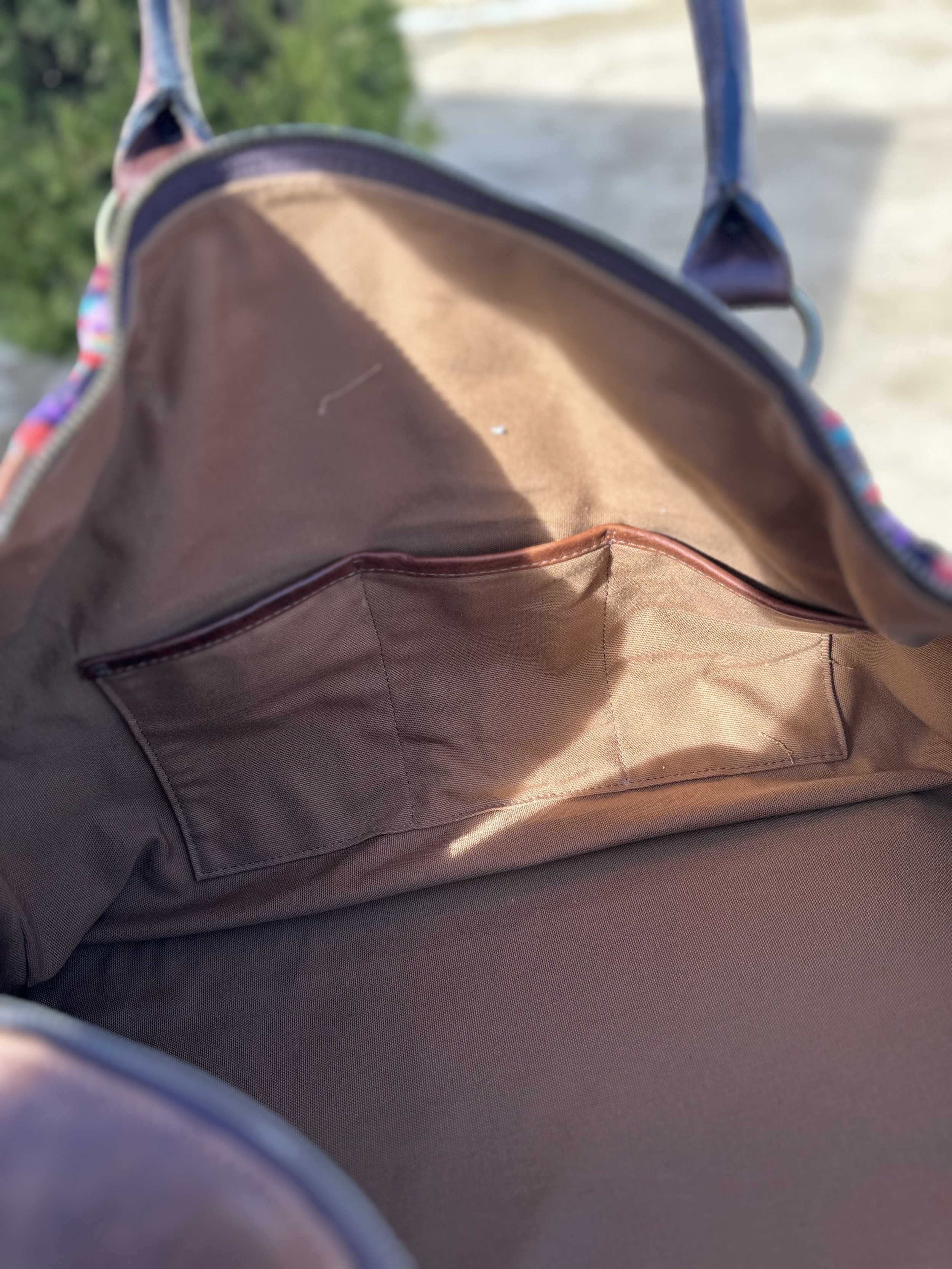 BagMaletín_RojadoLight_InsidePockets.jpg