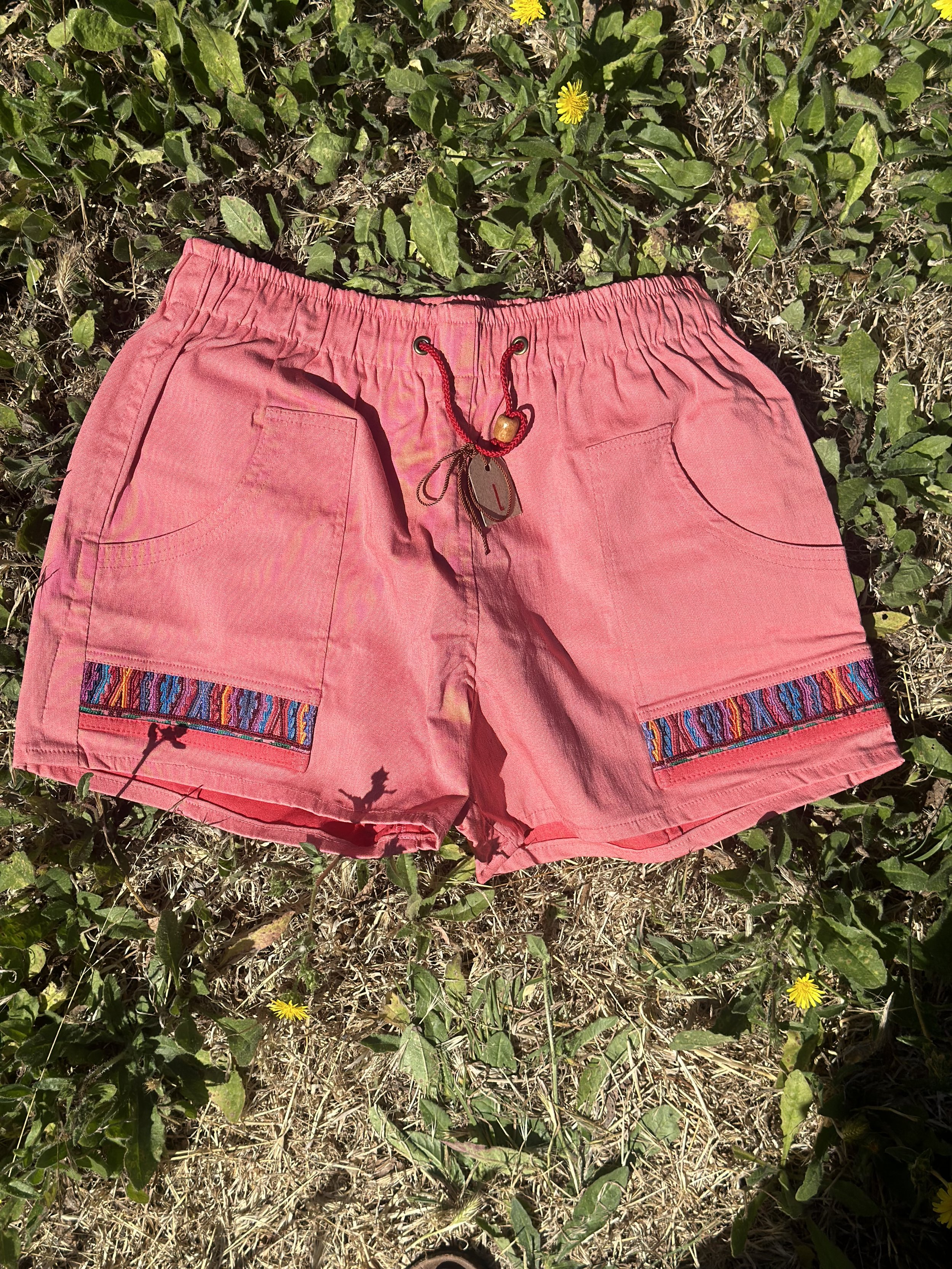 Shorts_WildSalmón_L_Front.jpg