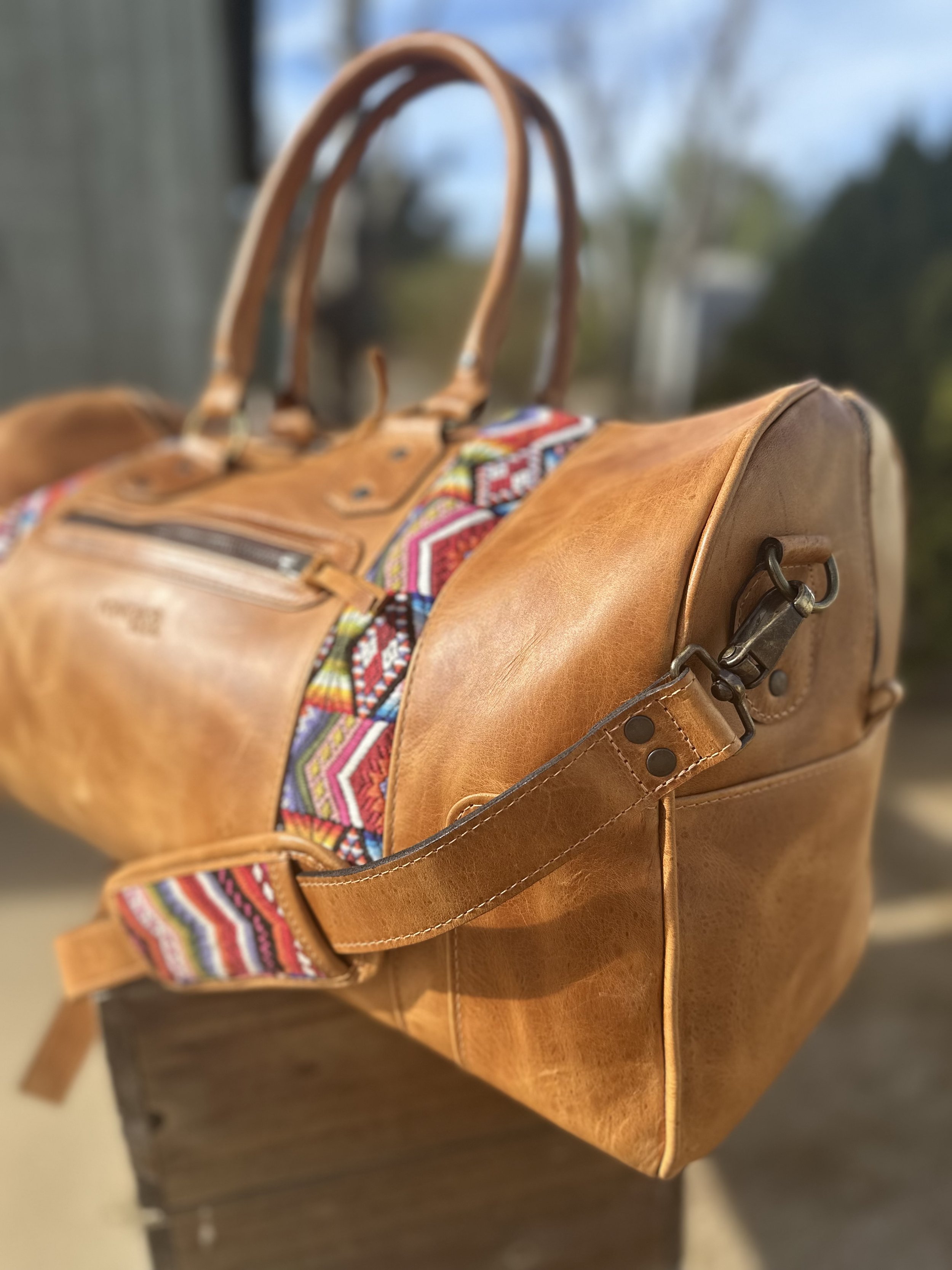 BagMaletín_CamelToeBrown_Side.jpg