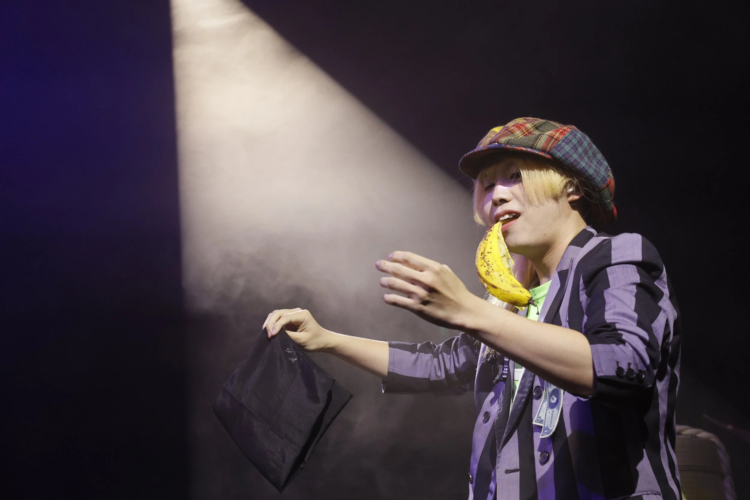 Copy of MAHO MAGIC BAR photo Jeff Busby_181.JPG