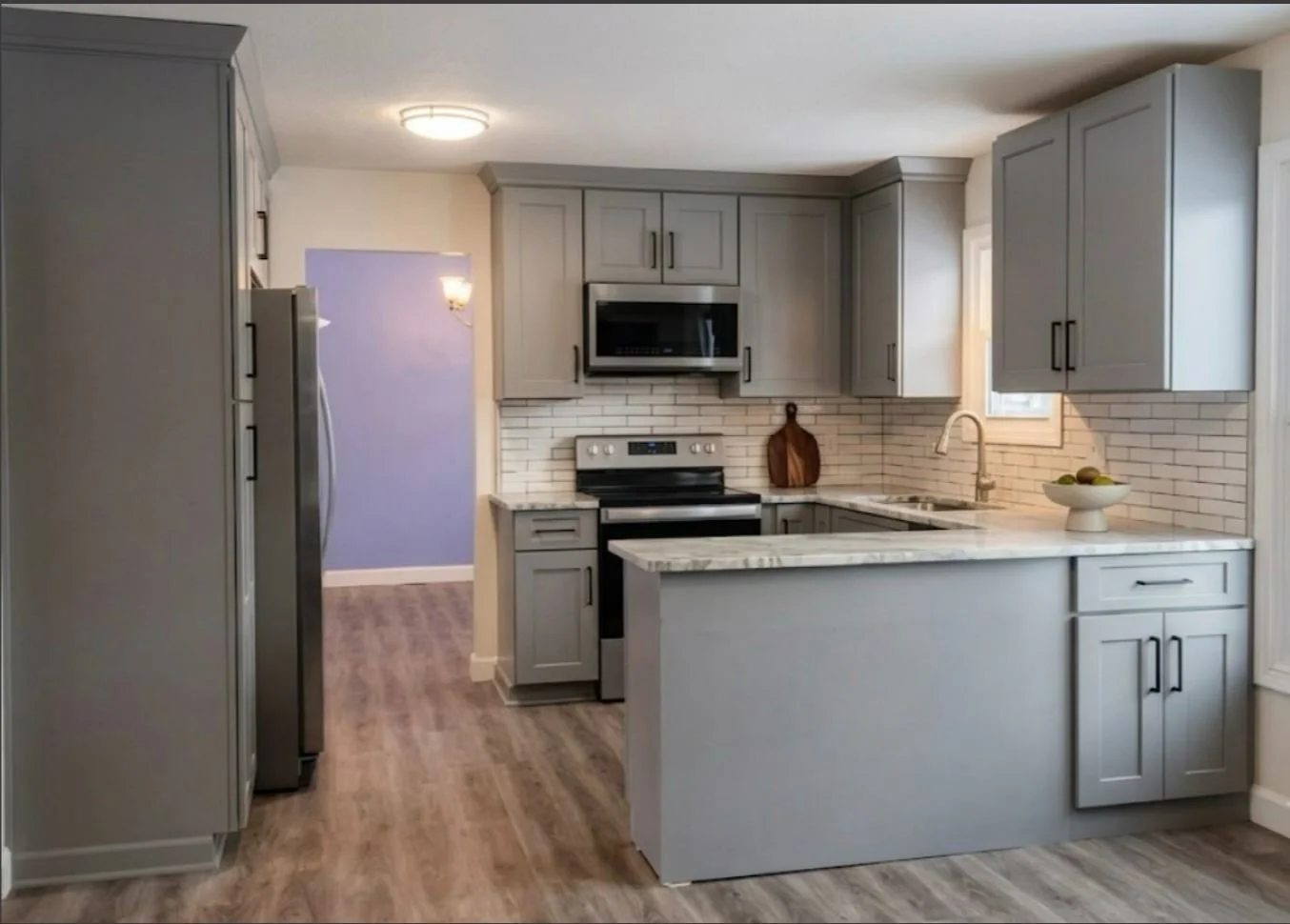 BRUNS KITCHE.JPG