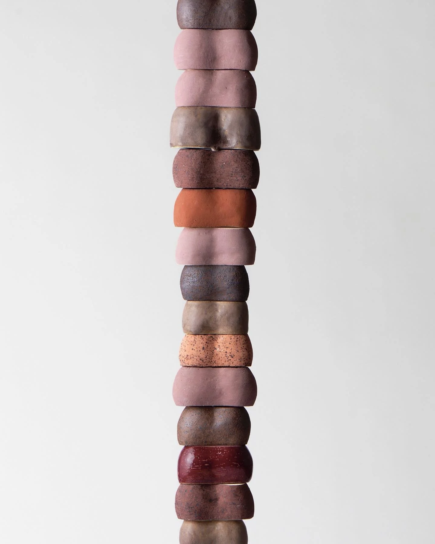 Happy Diwali 🩷🪔🌸
Knuckle Totem (Rose / Patala) (sold)
2025
Multi object ceramic, glaze, steel 
1600 x 300 x 300
📷 Fred Kroh @fotokroh 
Documentation of this work was made possible by the Australian Government Regional Arts Fund, @regionalartsv