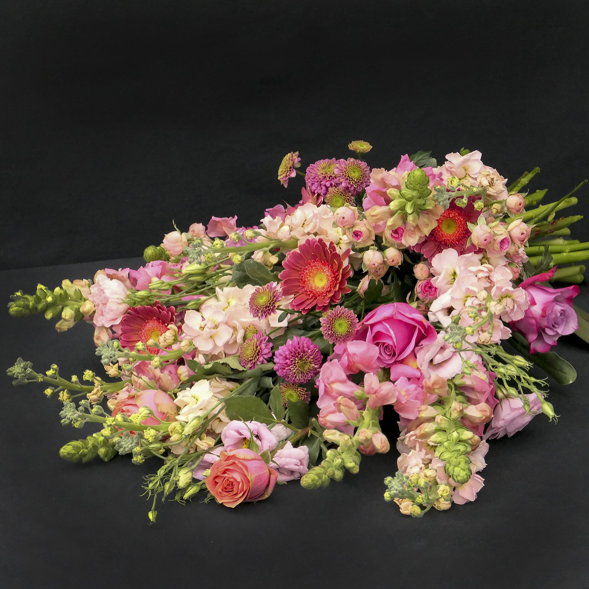 DeKrachtvanBloemen-bloemen bij overlijden-rouwboeketten-13jan-01-2.jpg