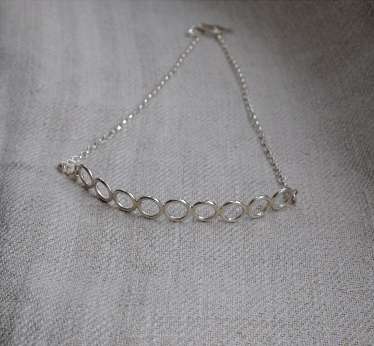 Silver circle choker