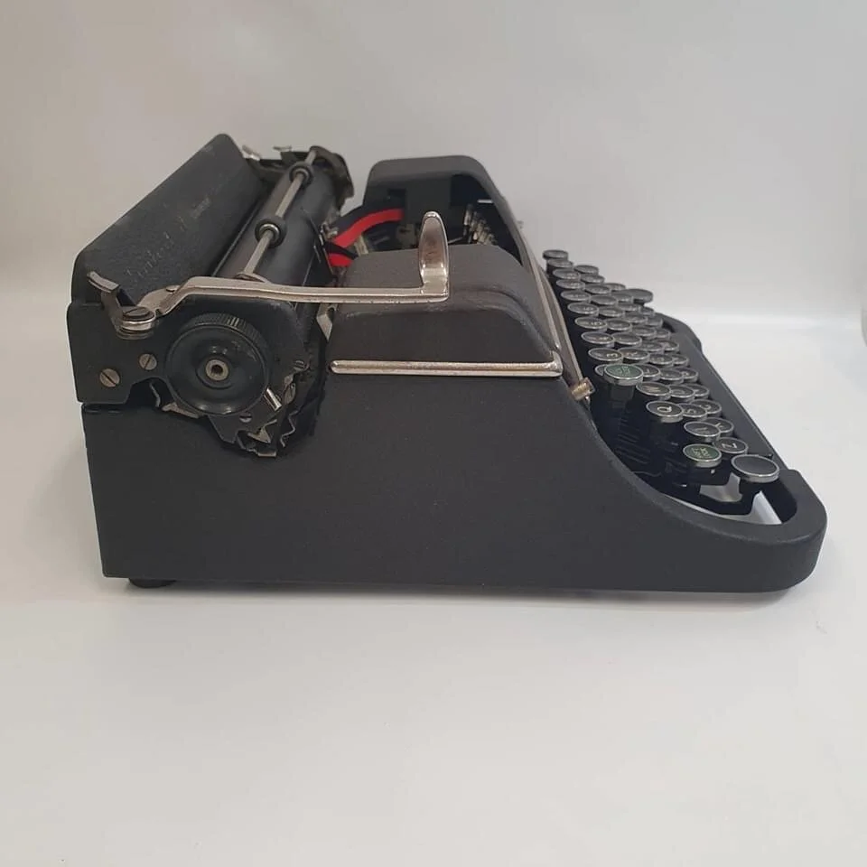 AC8D21E3-2E3D-44C6-AA60-58B06C4A9940