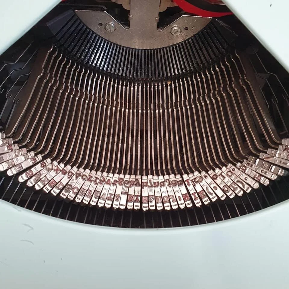 97E0D66D-0AE6-4C2E-AE85-C0867326DB78