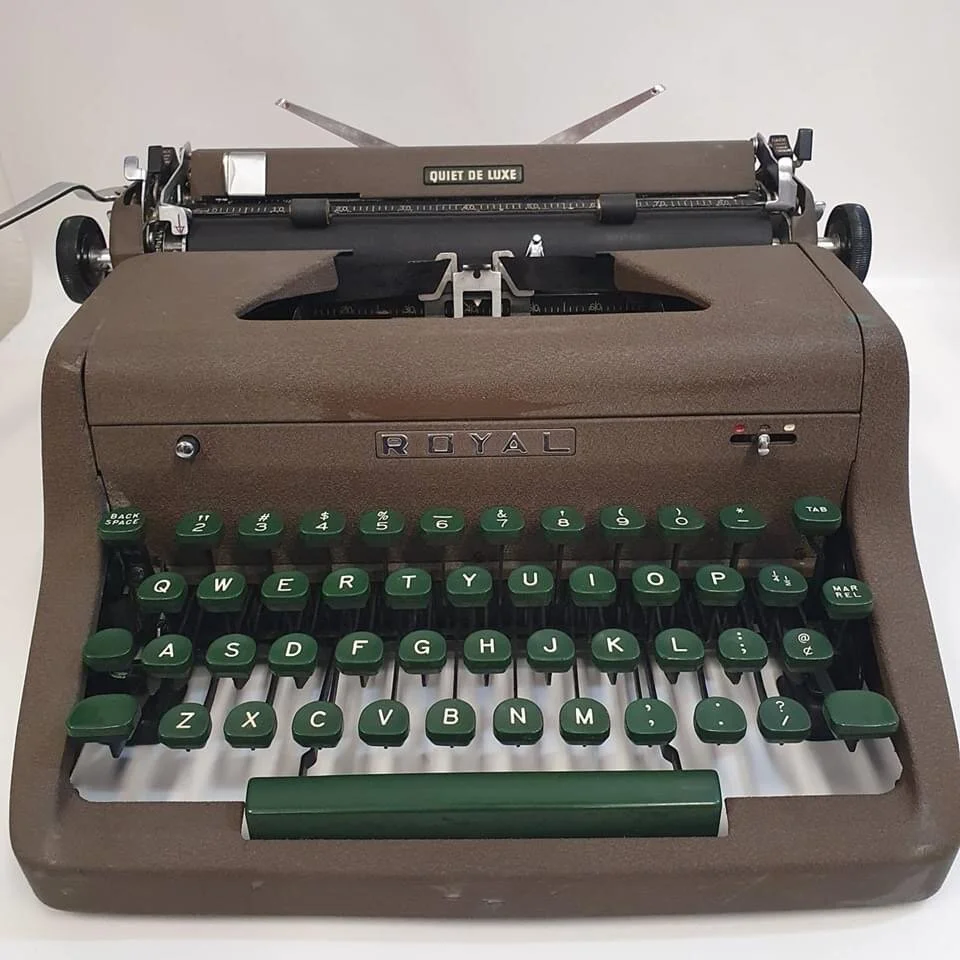 ECE9D912-A4F0-4AB9-9801-C0C9425440E3