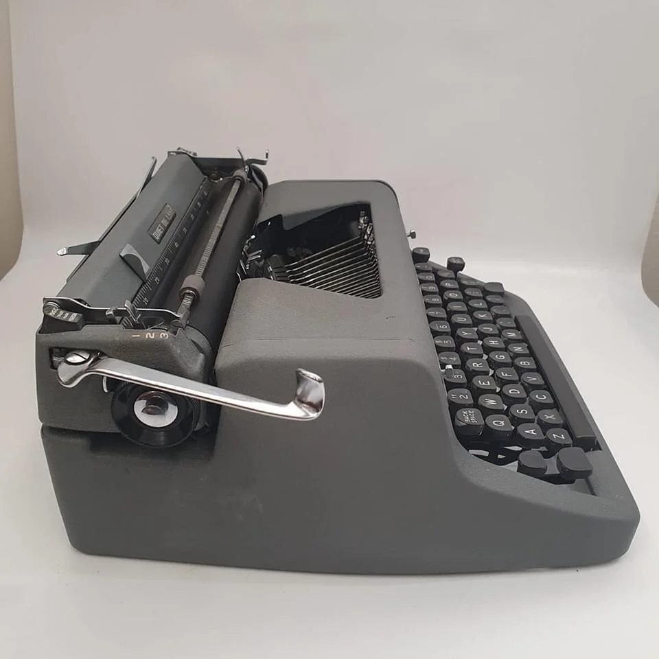 93DECF4A-EF45-481B-93E6-3BF7333C4C47