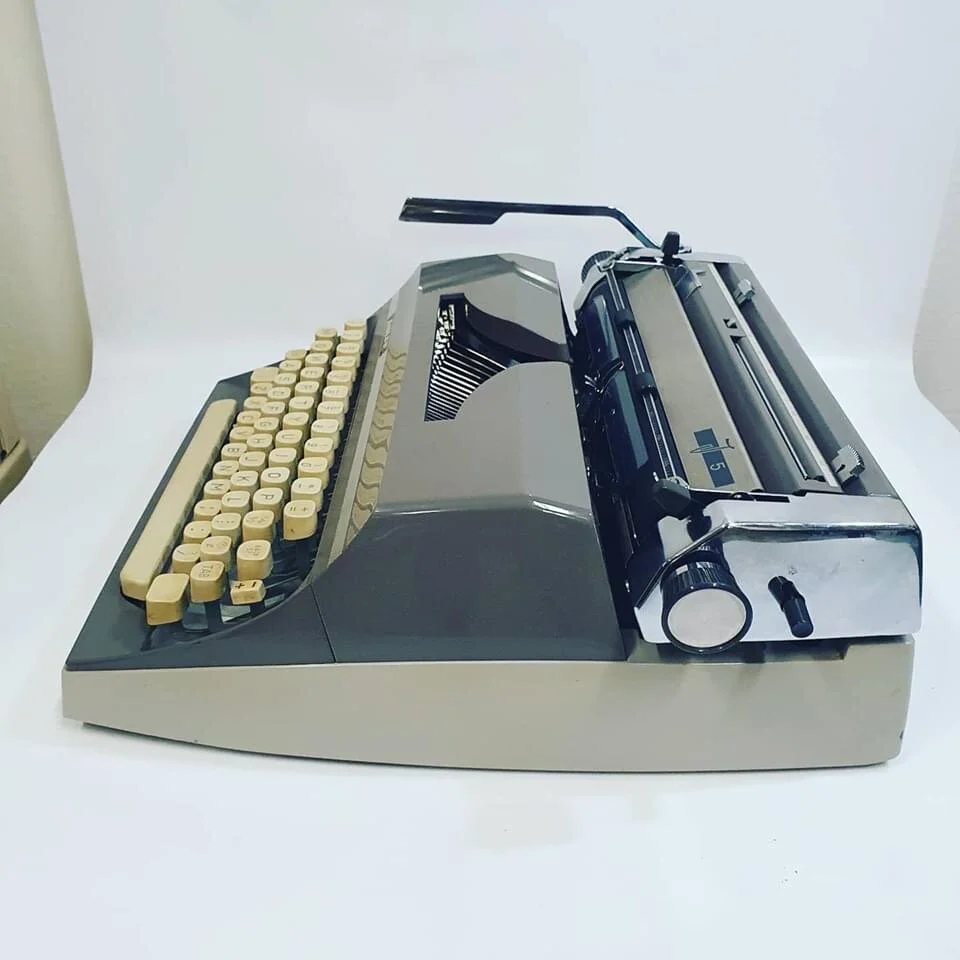 7947B35B-98A3-4656-B275-257256526D7A