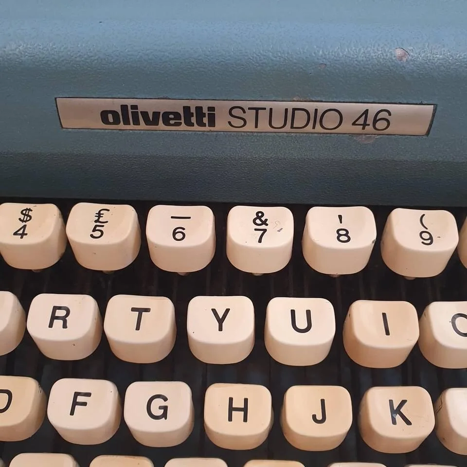 EFE277CD-166B-4398-90ED-C1583CE7CB91