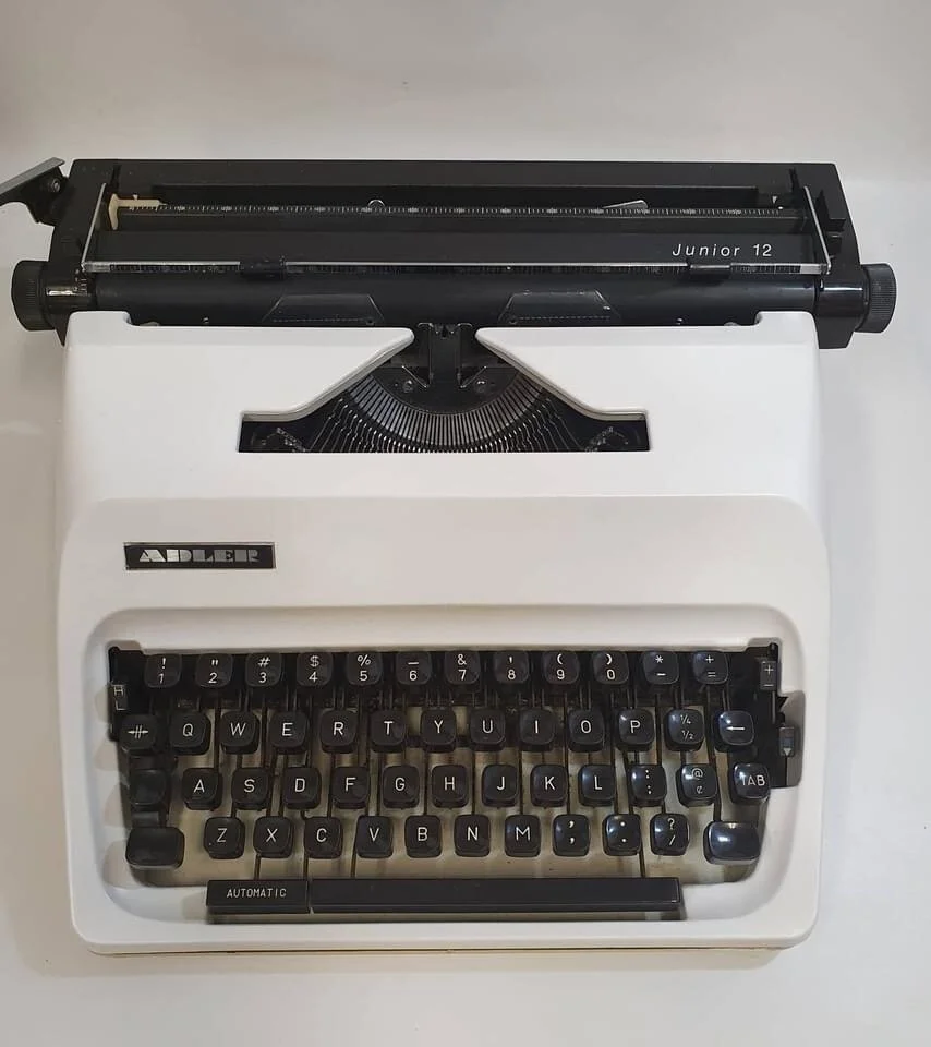 40711F5B-9031-4B2B-8B5B-6CCC2B75DB23