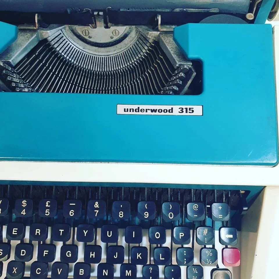 EC5F0E07-B8B1-44B0-A243-785A4EA6D940