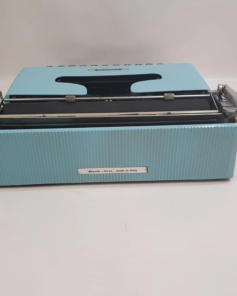 AF794449-BEE5-42F2-9CF3-EF6779A1D5A9