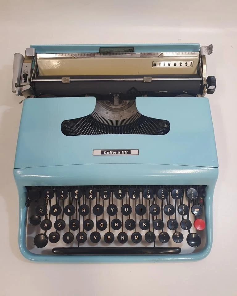 F3E3F078-1285-48A2-AF41-EFFE4CB2681E