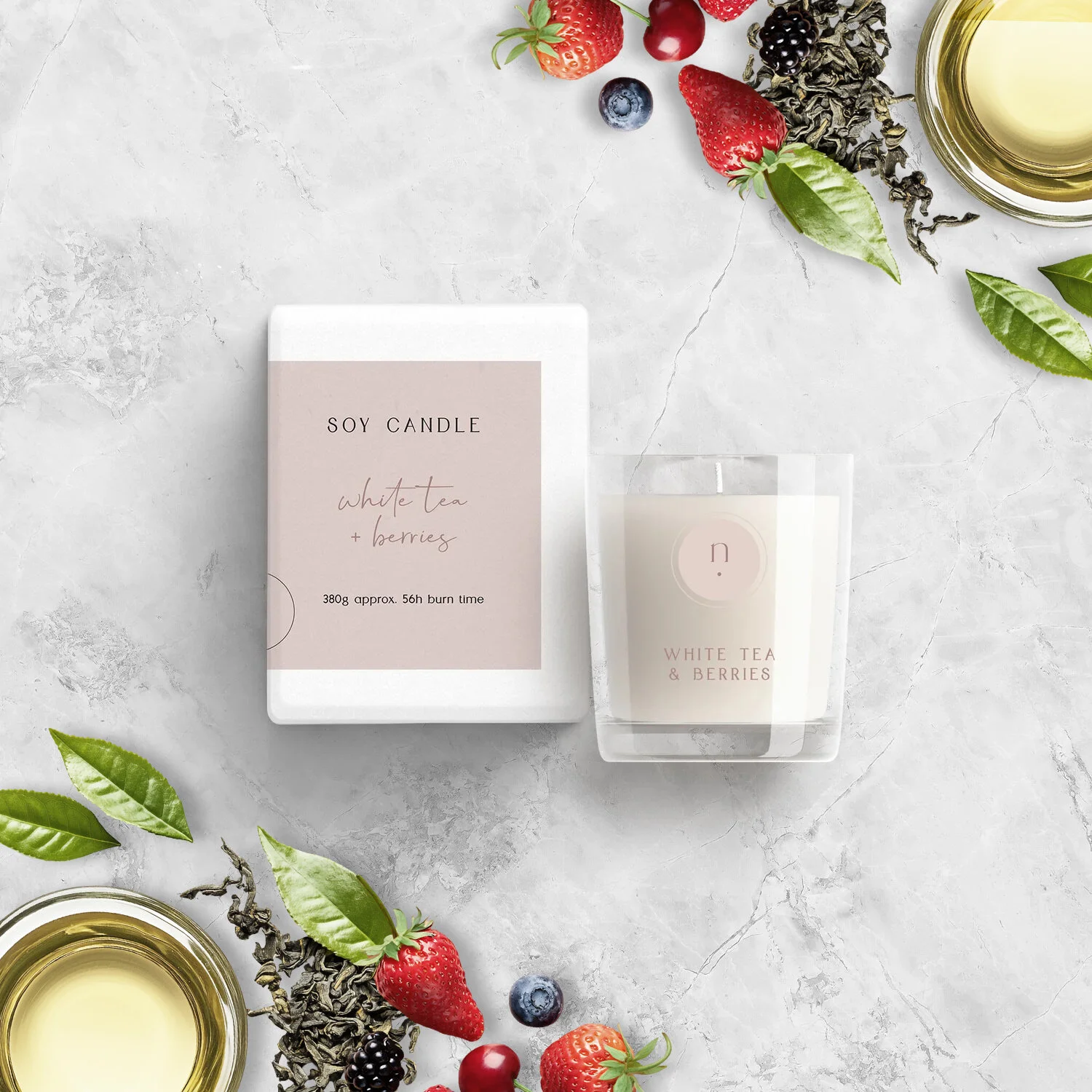 White Tea + Berries Soy Candle