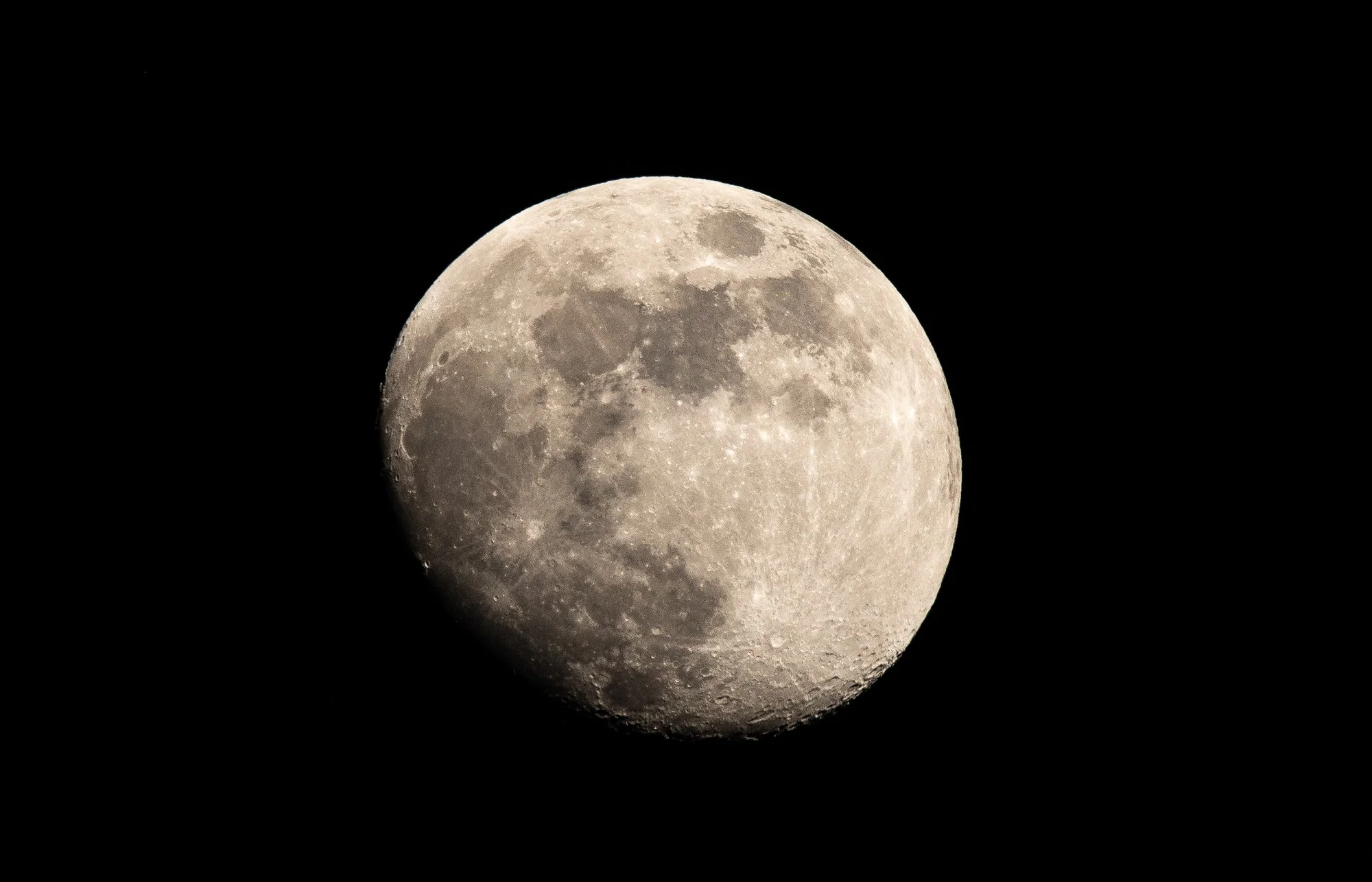 Moon.jpg