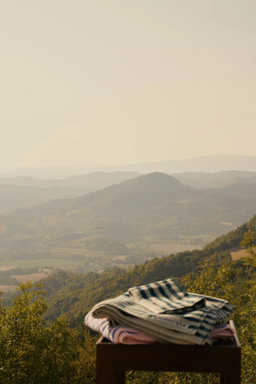 Views-towel-Villa-Asti.webp