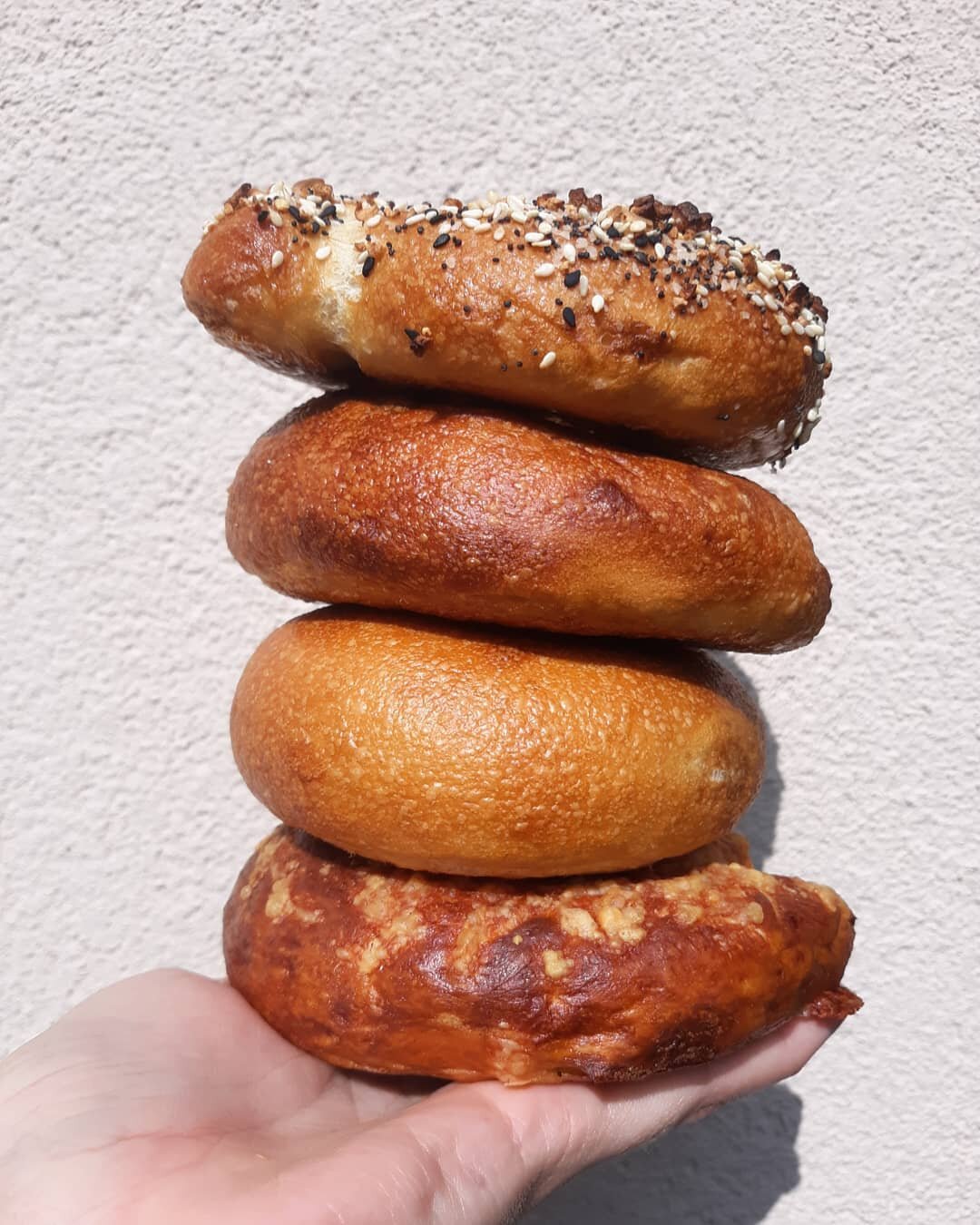 It's Friday, and that means fresh bagels are now @thecornercup.
Get one (or a few!) for brunch this weekend!