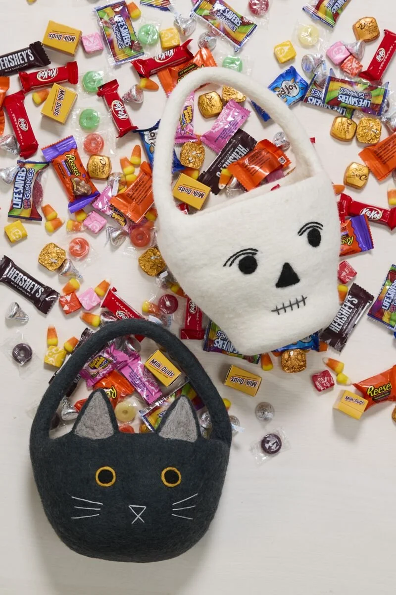 Trick or Treats Baskets2.jpg