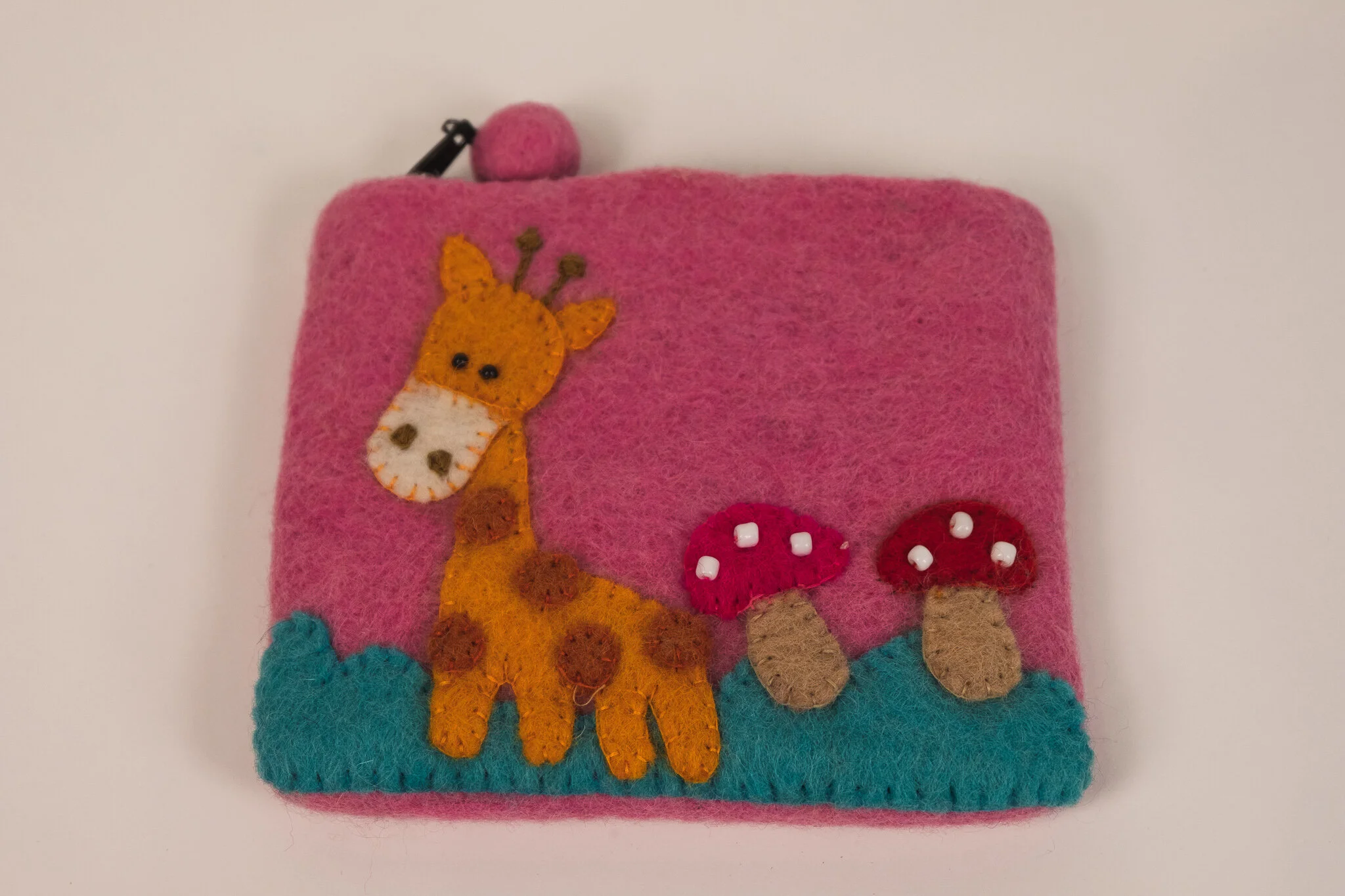 Giraffe Pouch