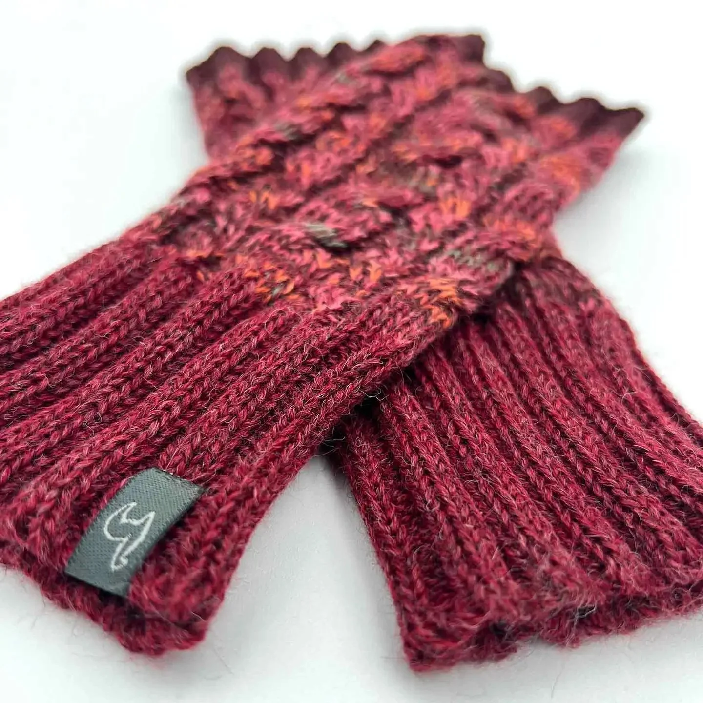 Braided Gloves Scarlet2.jpeg
