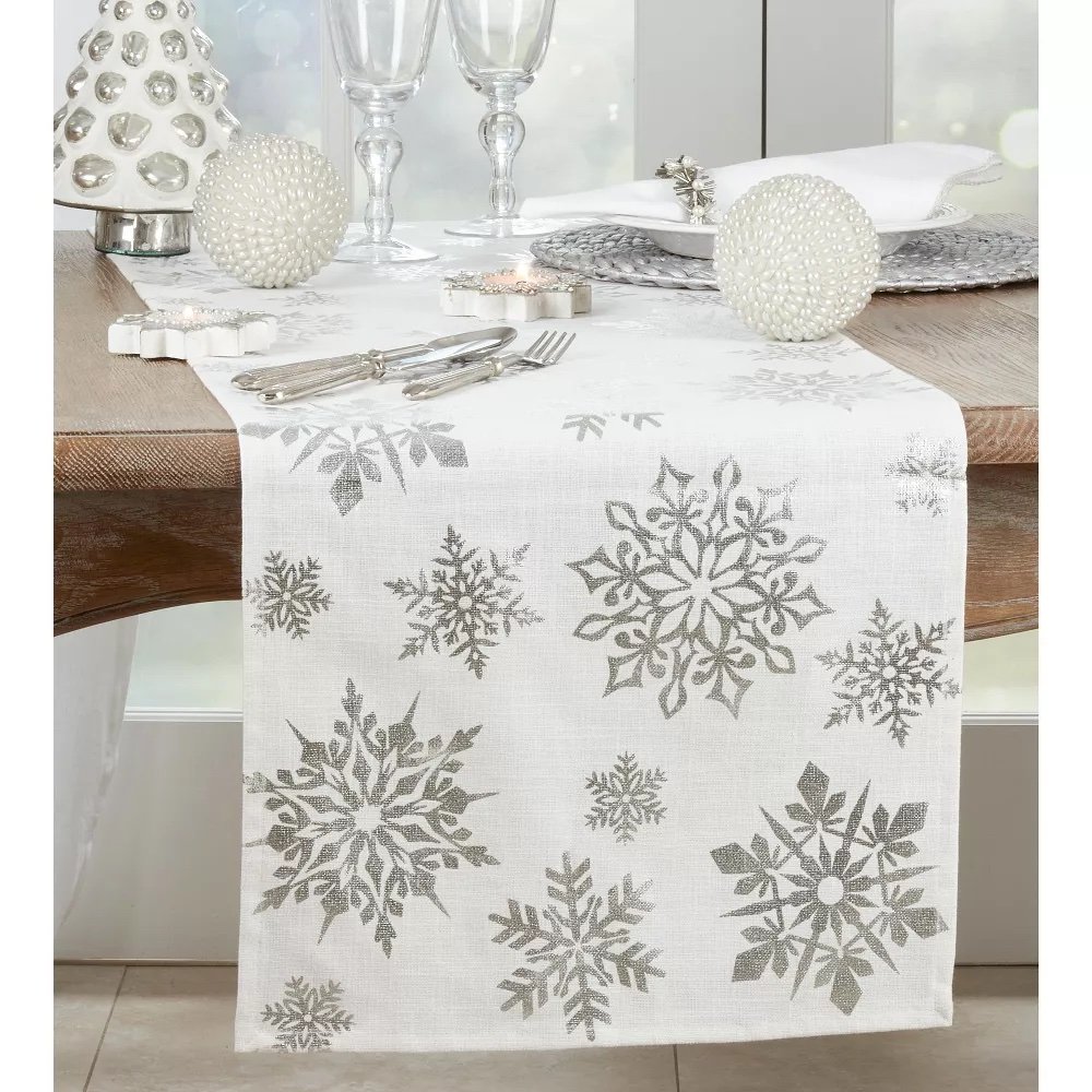 Silver Foil Snowflake Runner3.jpg