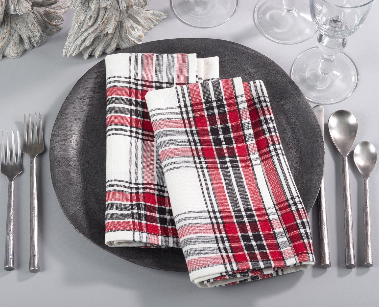 Holiday Plaid Napkin 2.jpeg