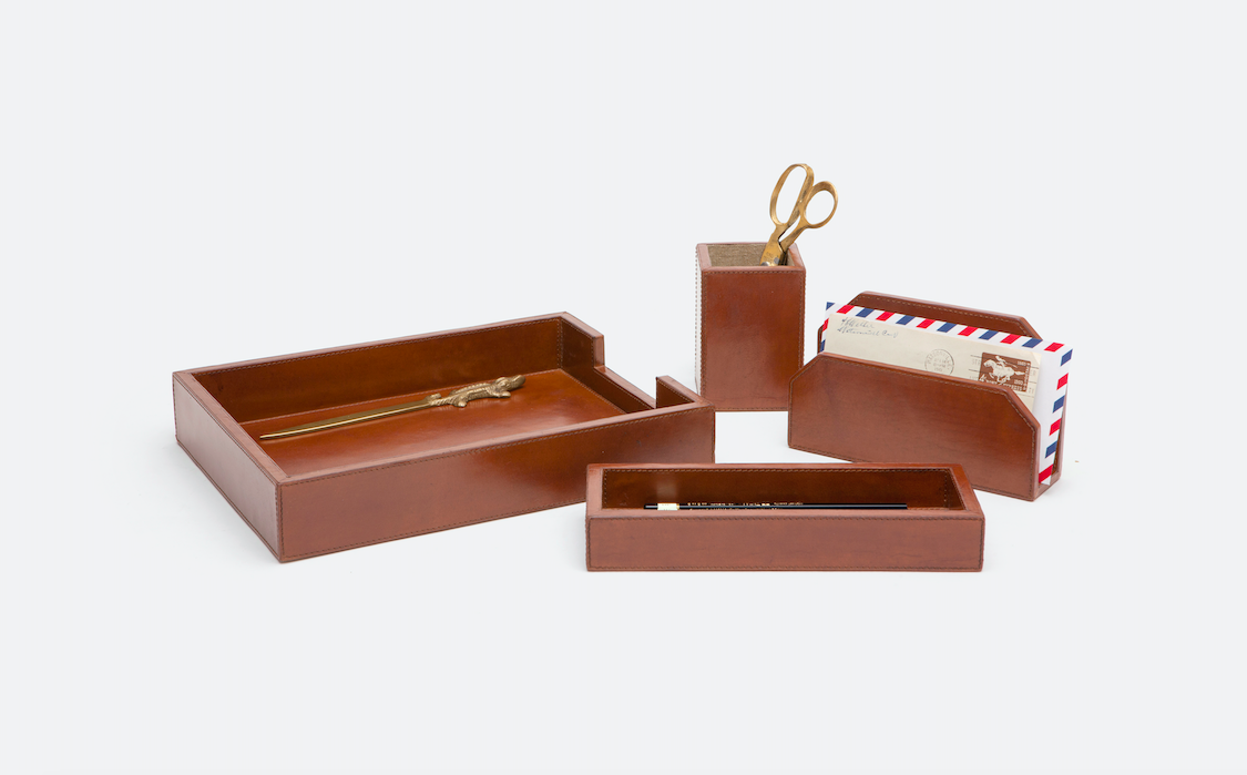 Pigeon and Poodle Stirling Desk Accessory Set