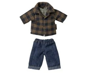 Bown Checked Shirt & Jeans Dad.jpg