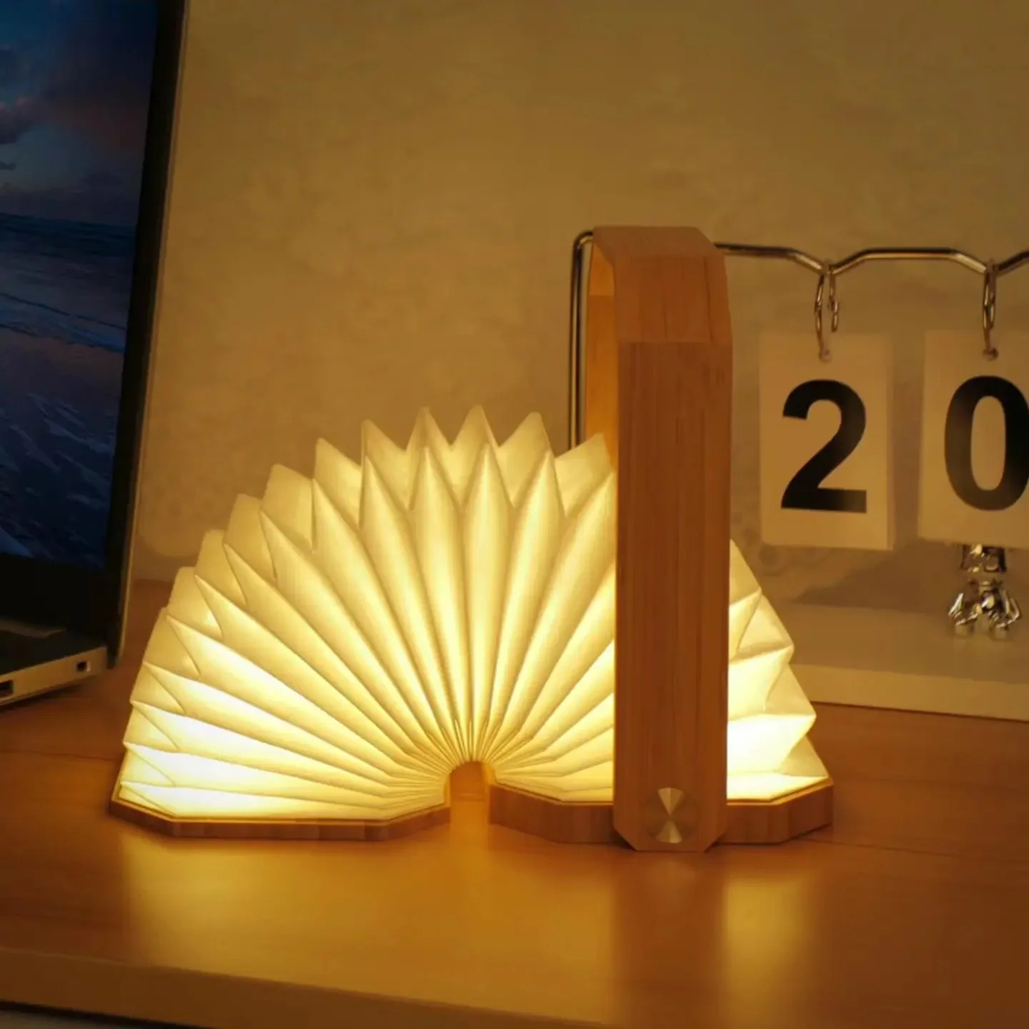 Origami Lamp2.jpeg