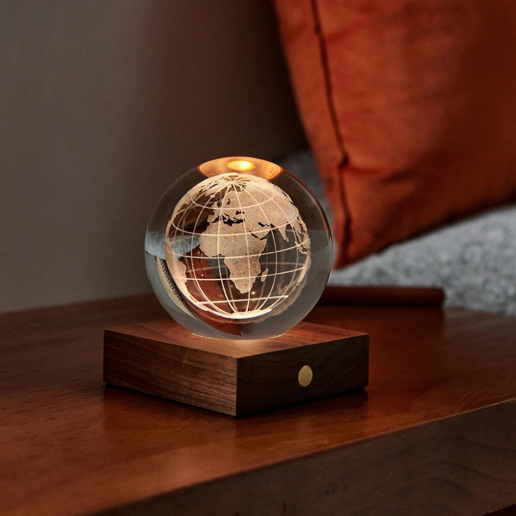 Globe Crystal Light