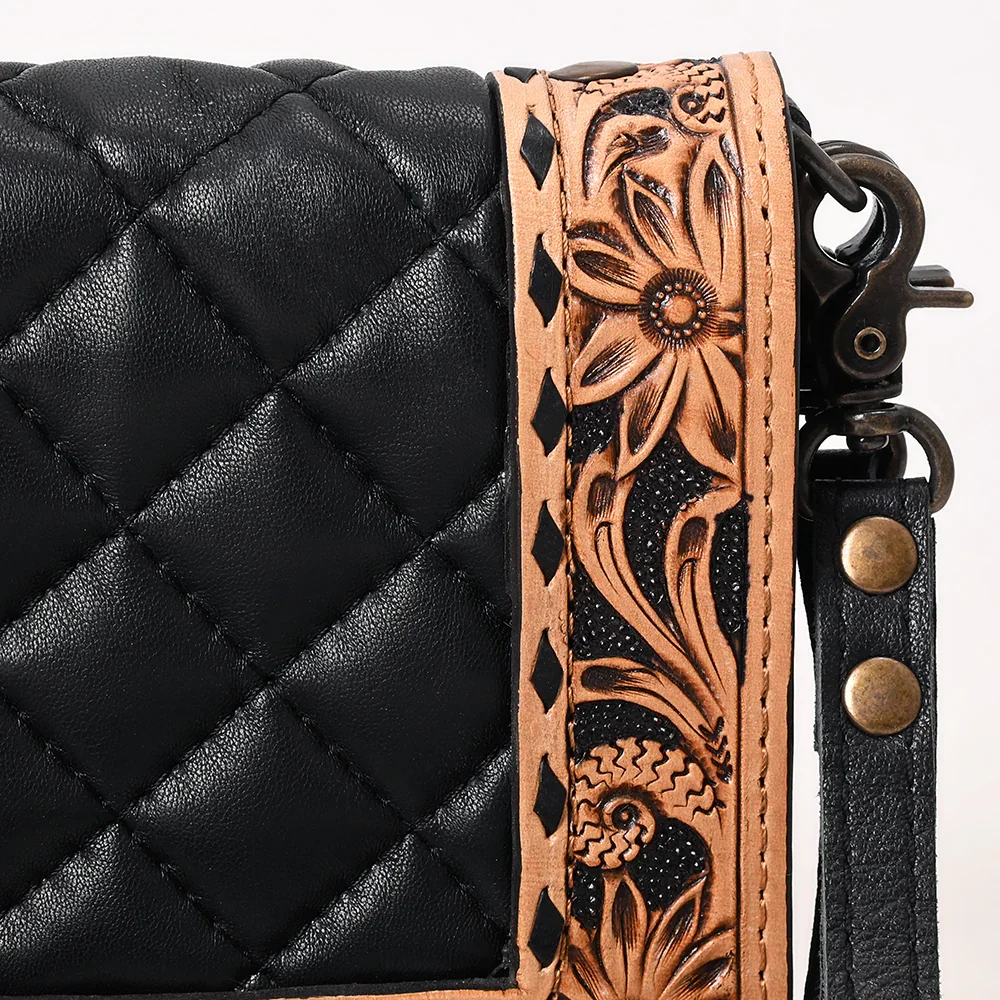 Quilted Tooled Organizer Bag2.webp