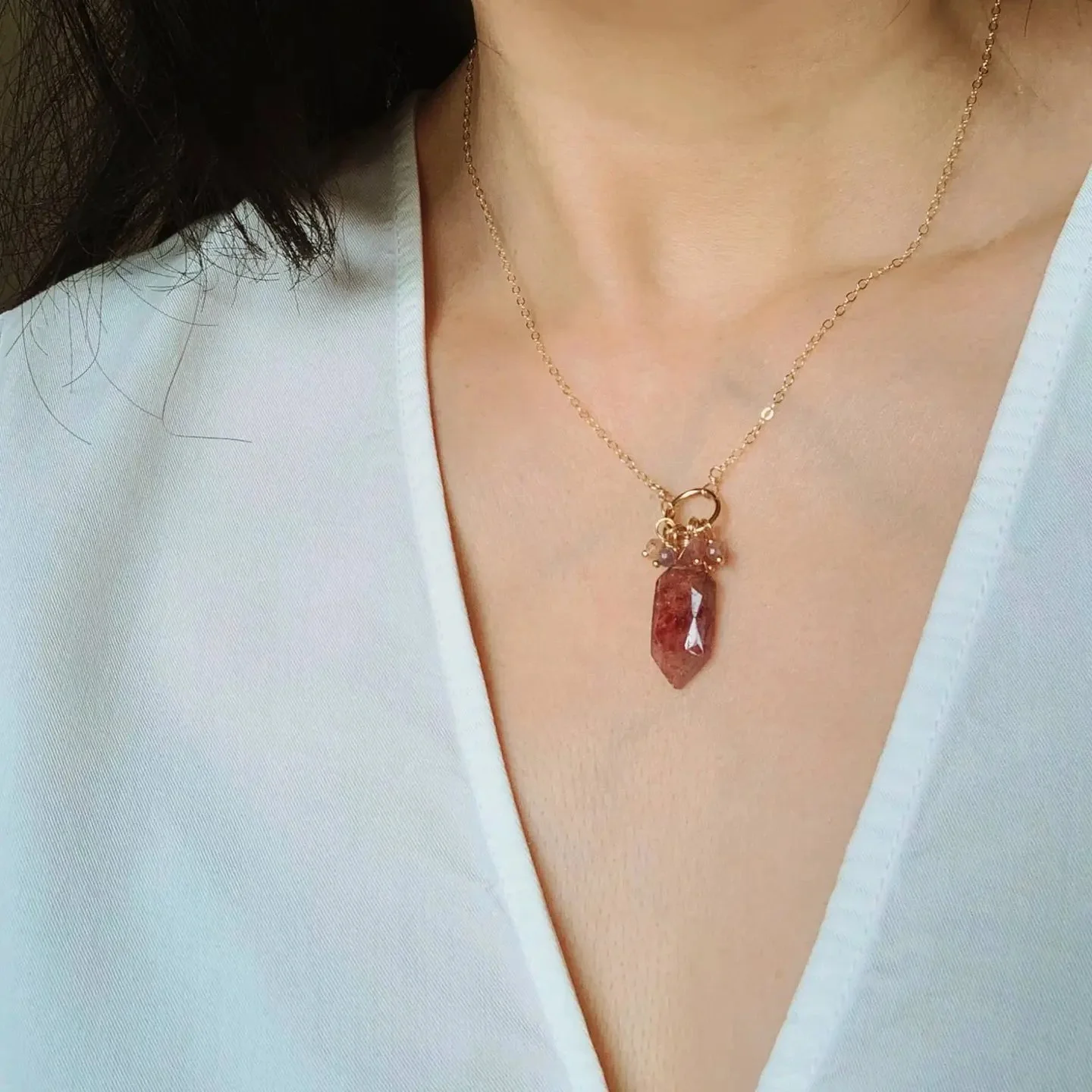 Strawberry Quartz Teardrop Necklace2.jpeg