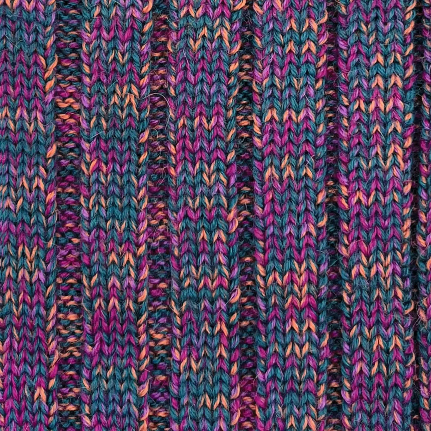 Accordion Gloves Berry Burst3.jpeg