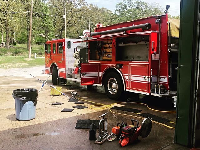 Today members worked on deep cleaning Engine 2414. Always response ready. #crystalfiredepartment #enginecompanypride #fireengine #piercefireapparatus #littlerockarkansas #countyfire #firestation